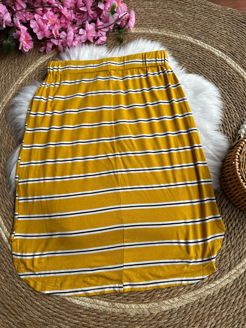 Falda Midi De Rayas Mostaza