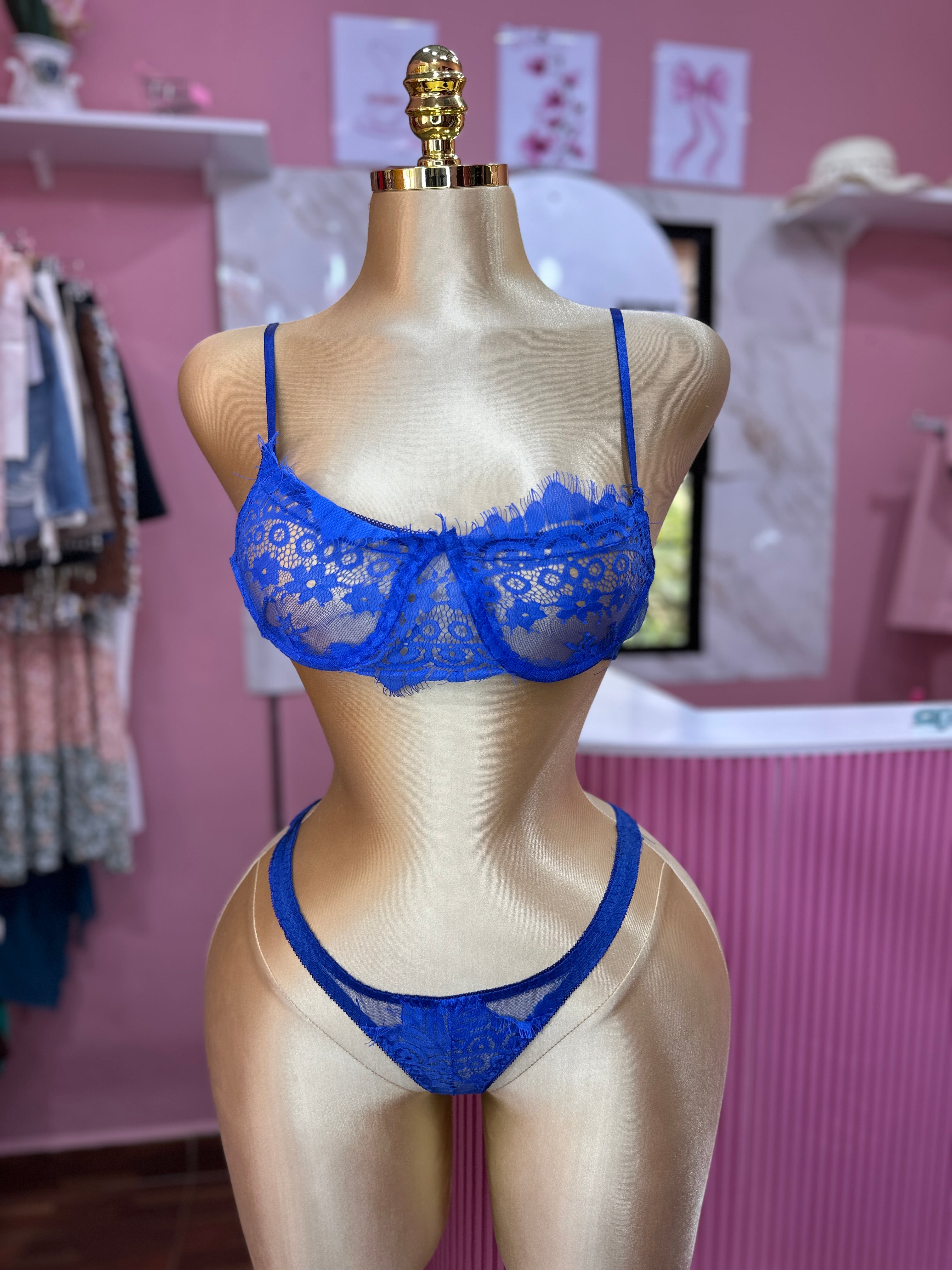 Conjunto Azul de Encaje