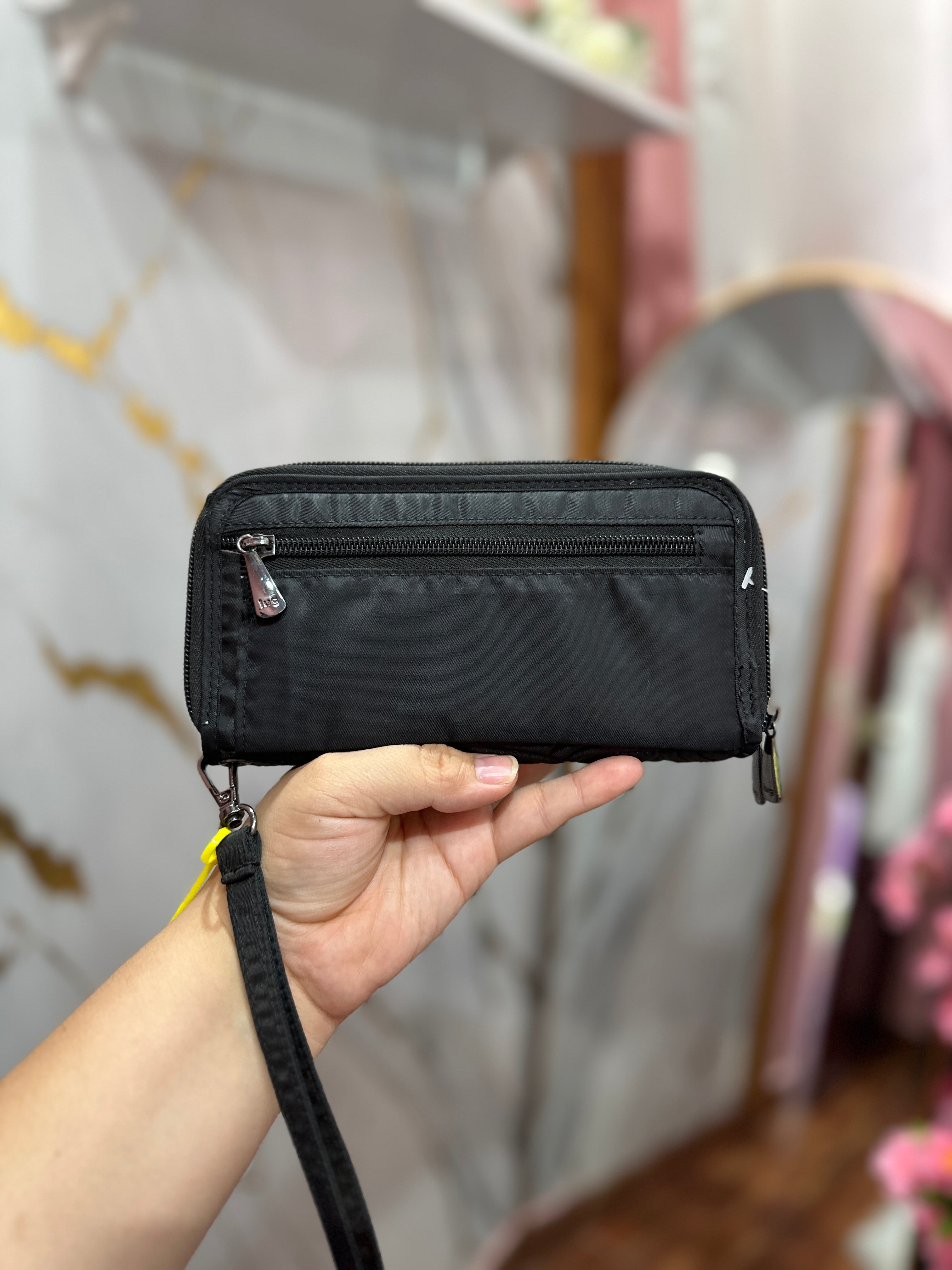 Billetera Lug color negro ✨