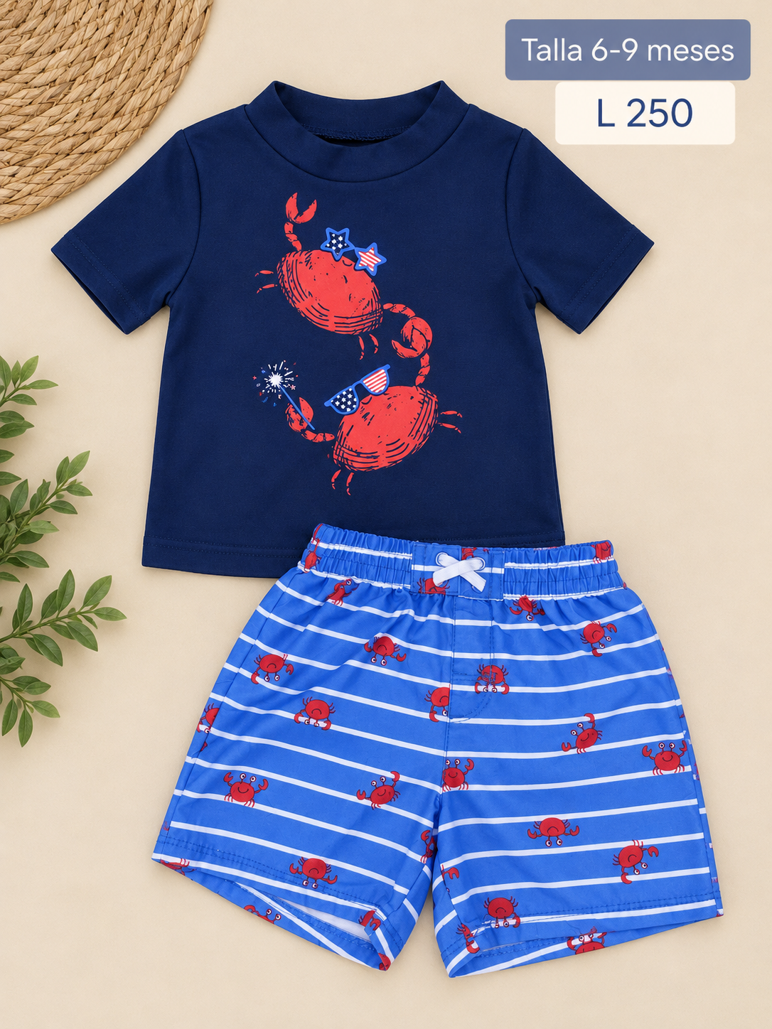 Conjunto para niño, camiseta azul marino con estampado de cangrejos y short azul a rayas y cordón ajustable
