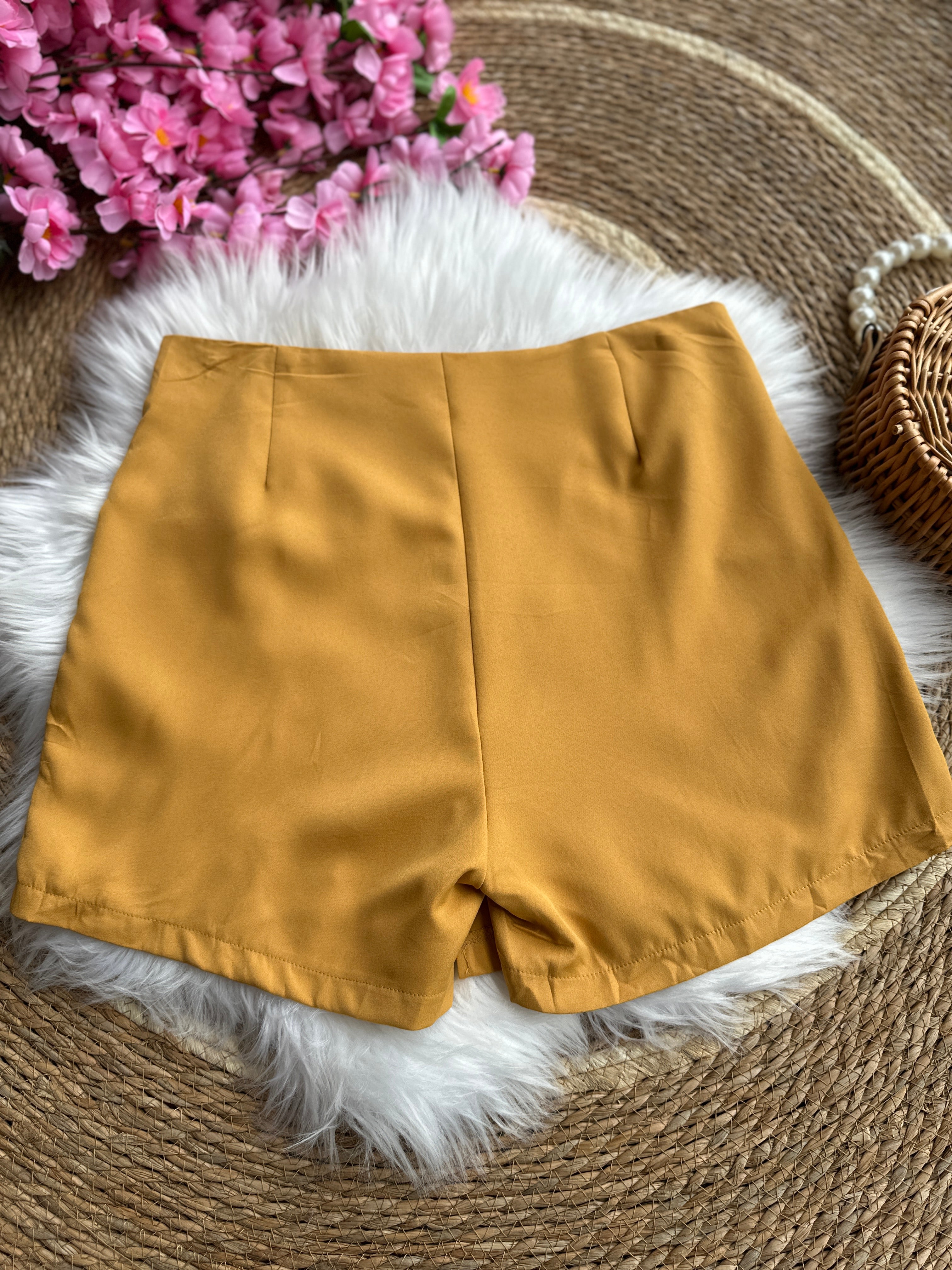 Falda Short color Mostaza