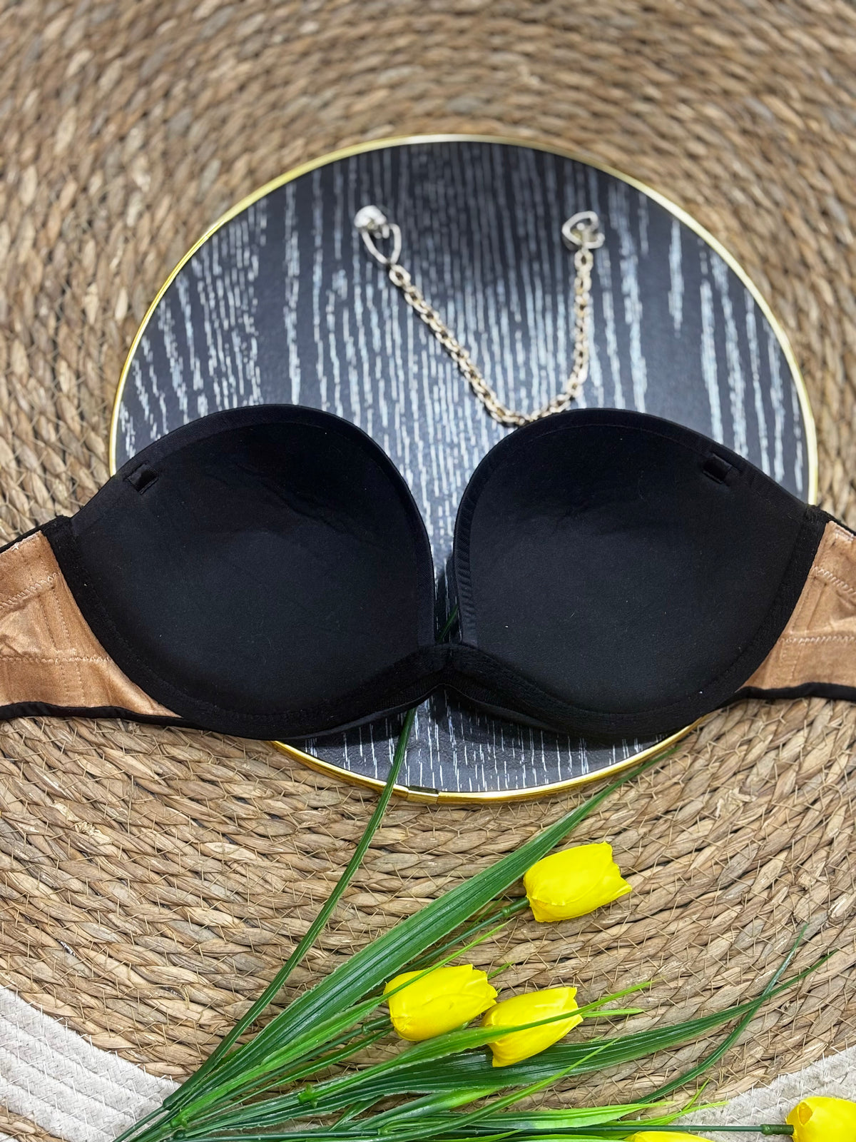 Brasier estraple color negro Victorias Secret