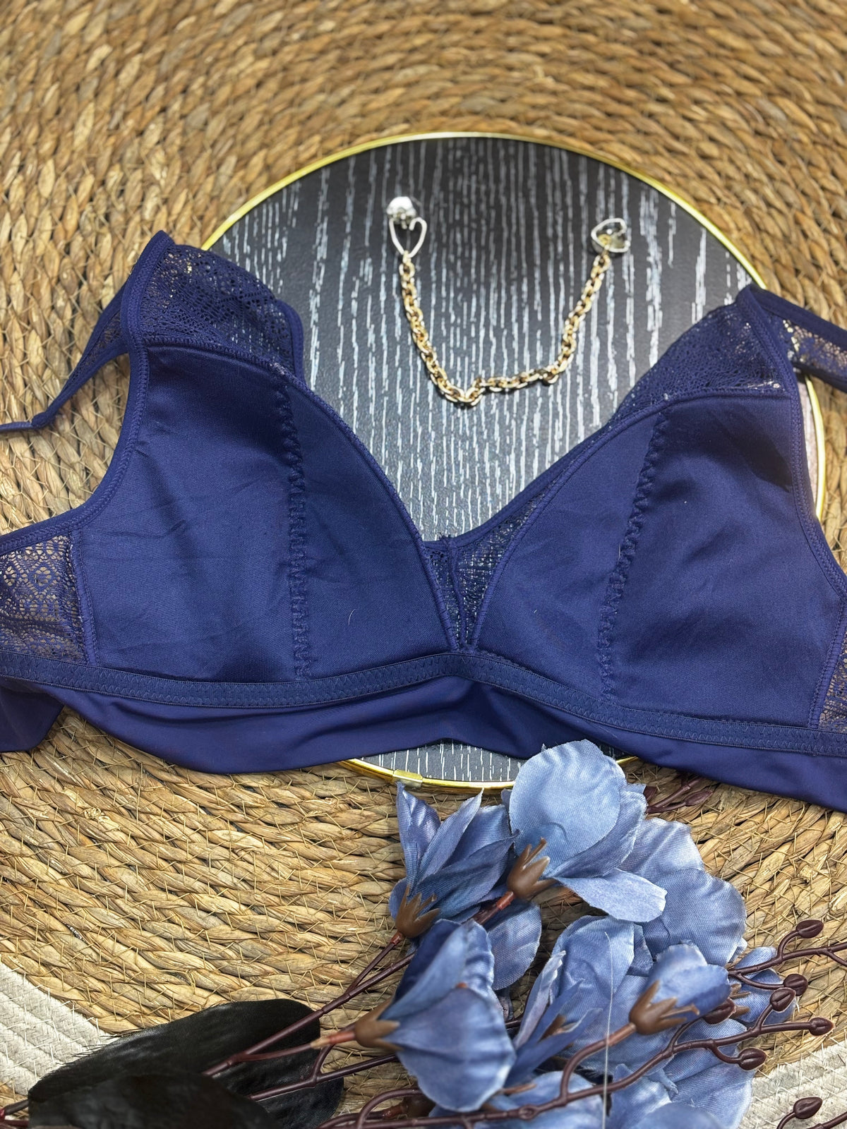 Brasier sin esponja ni varilla, color a azul, marca Náutica.