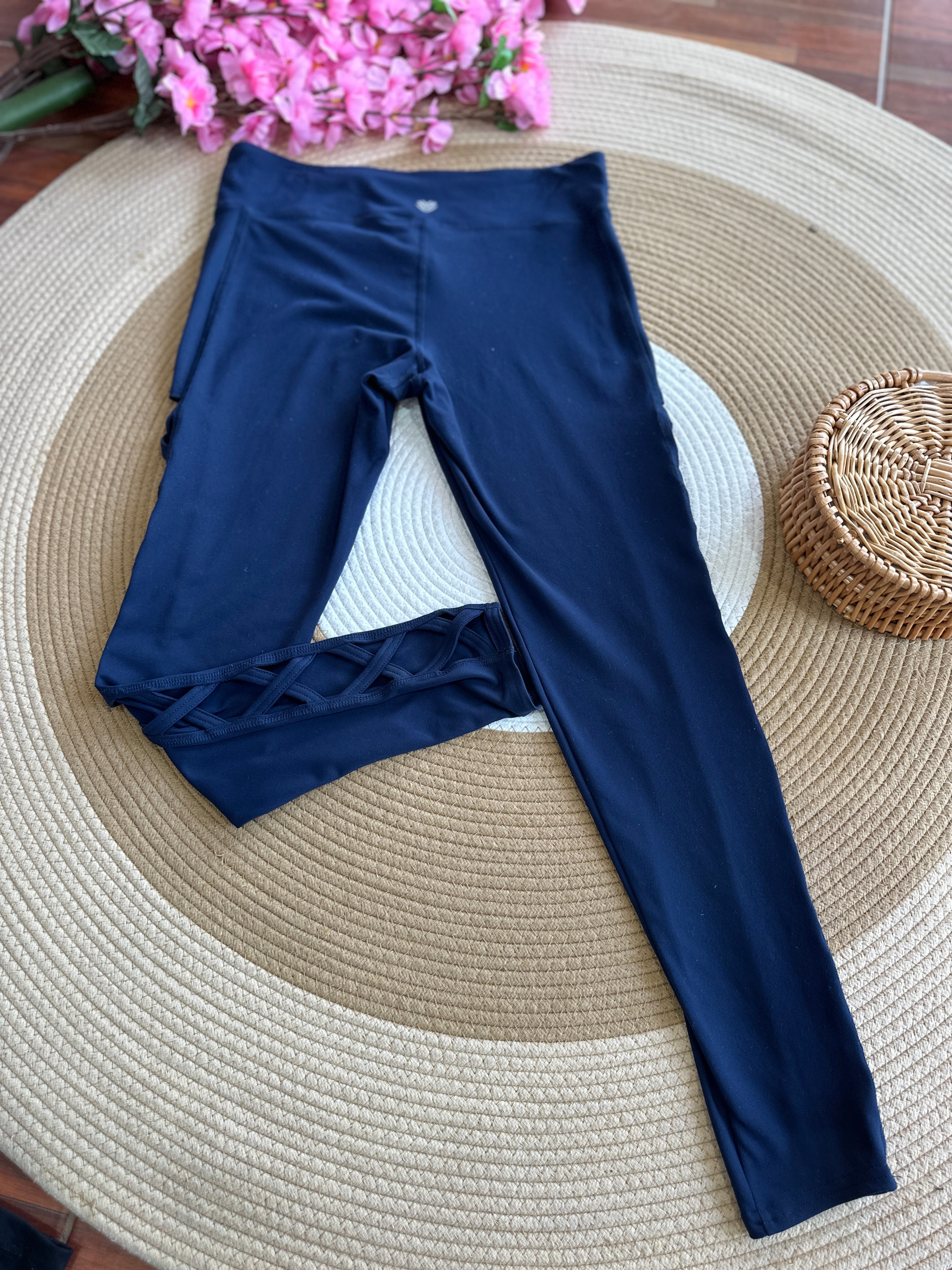 Leggings Azul con Detalle Trenzado