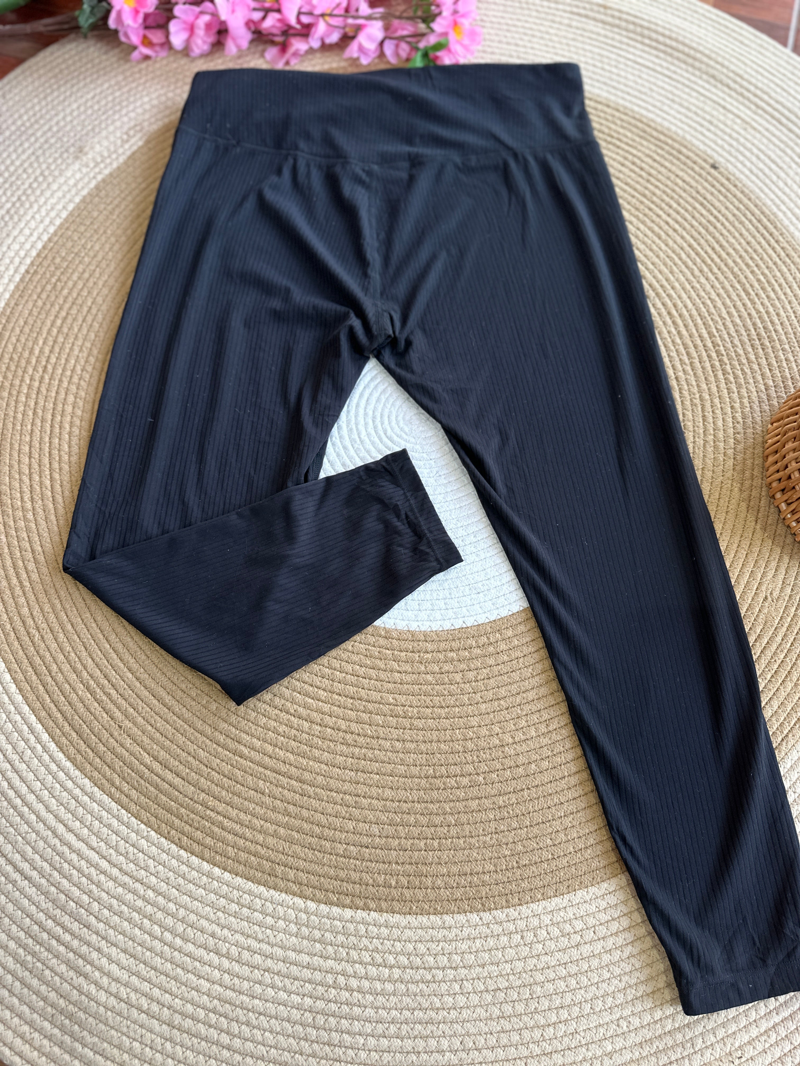 Leggings Negro con Textura Suave