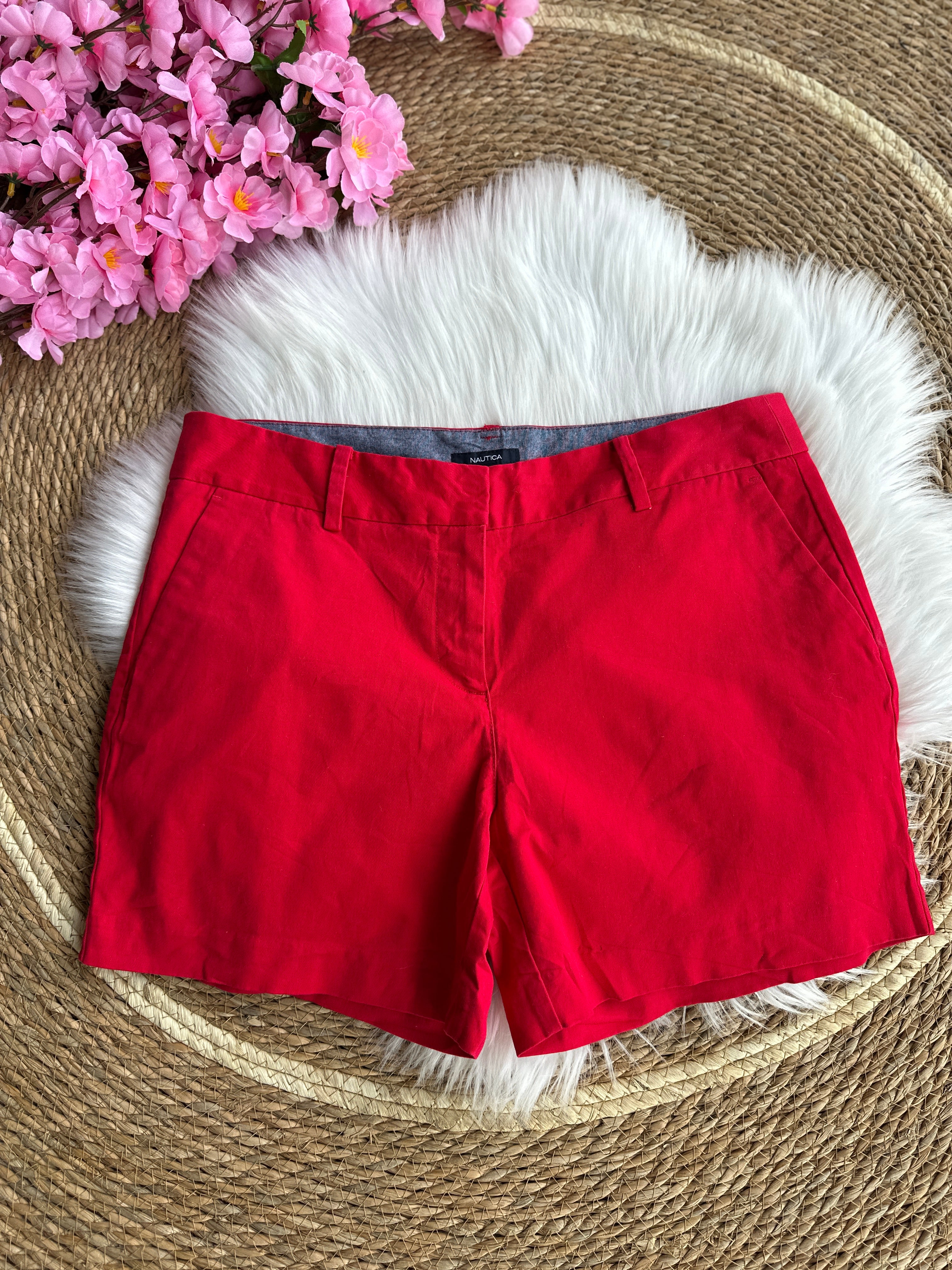 Short Clásico Rojo Vibrante