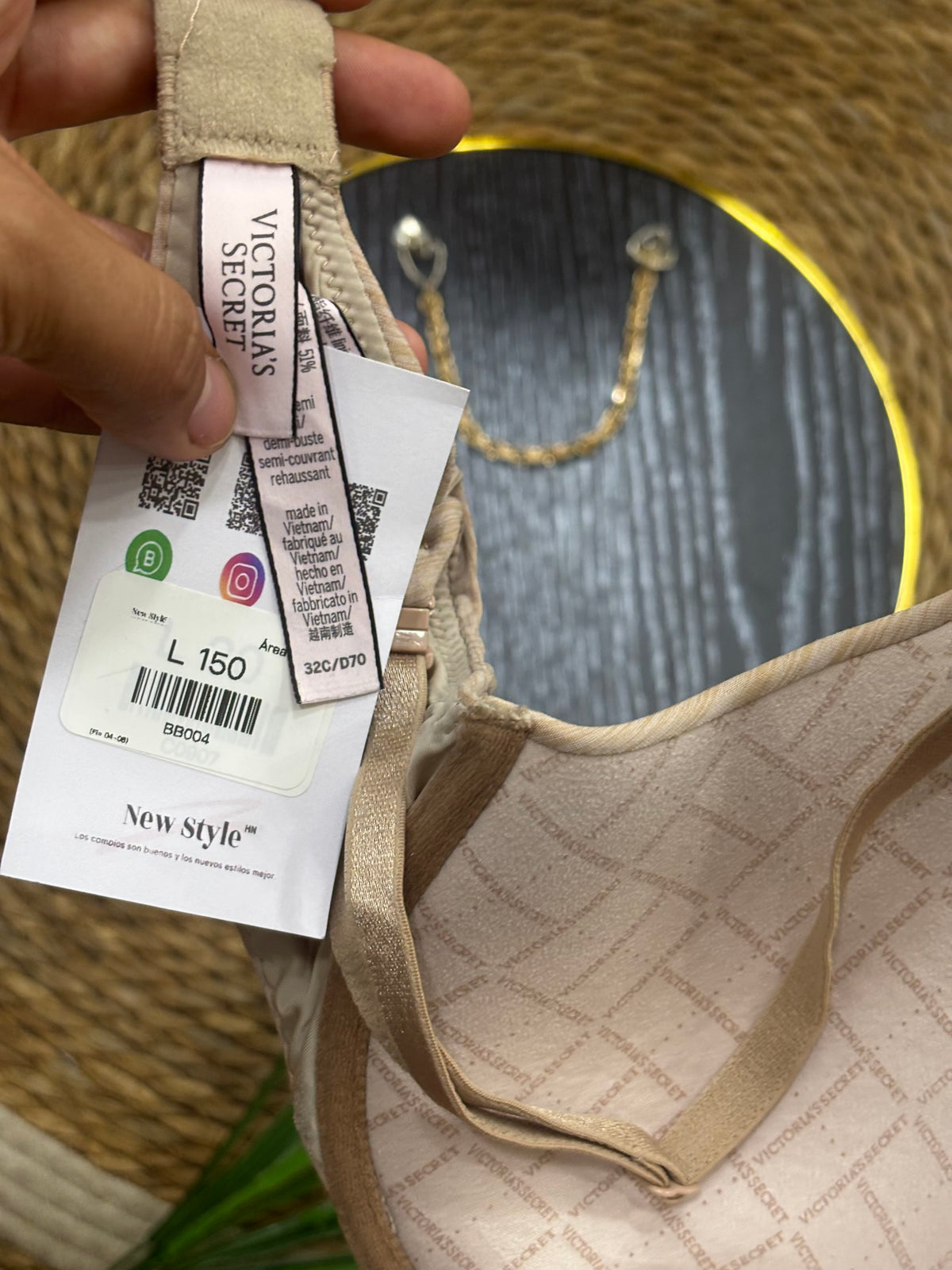 Brasier Victoria Secret color beige