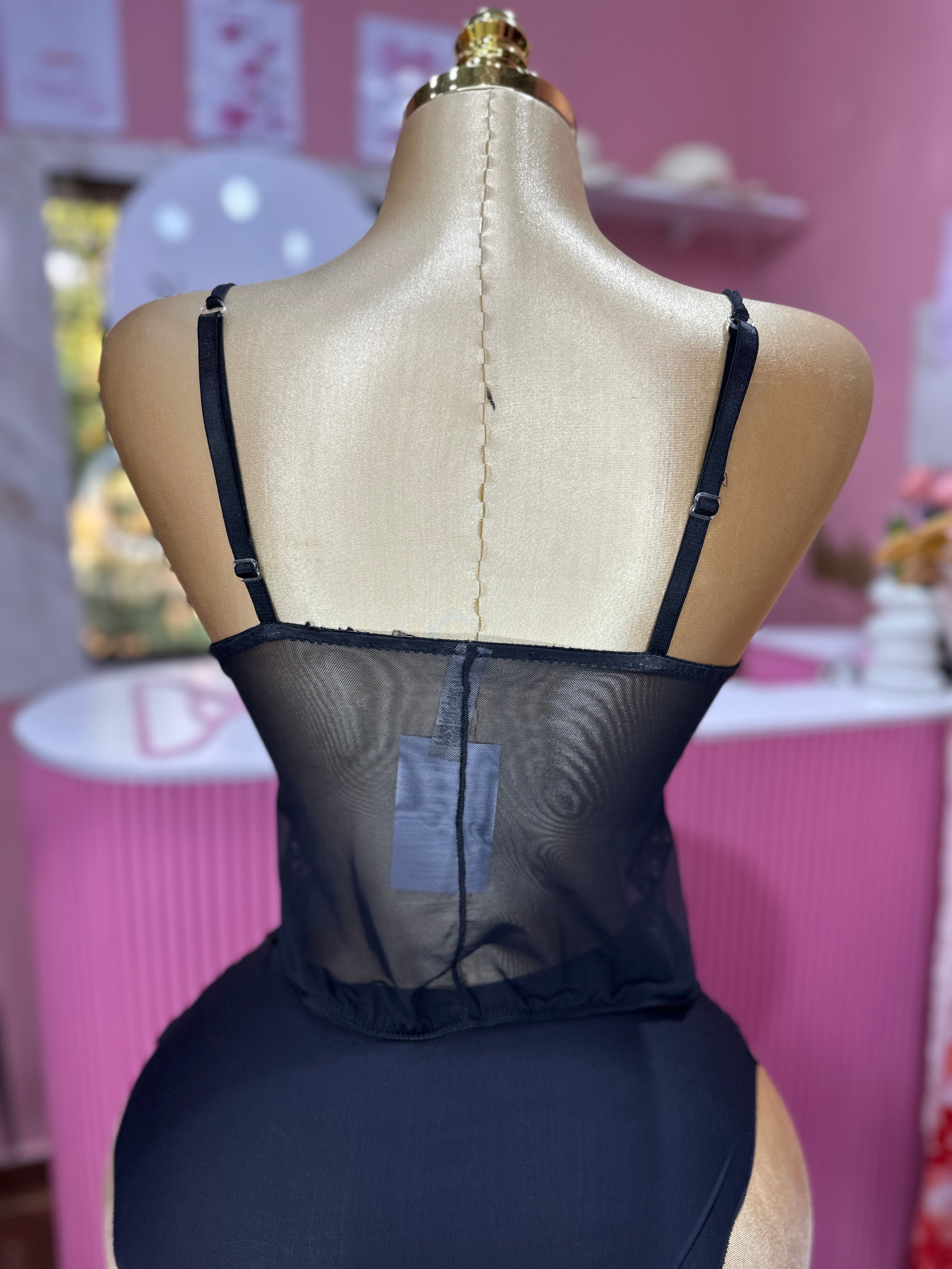 Corset Top de Encaje Negro