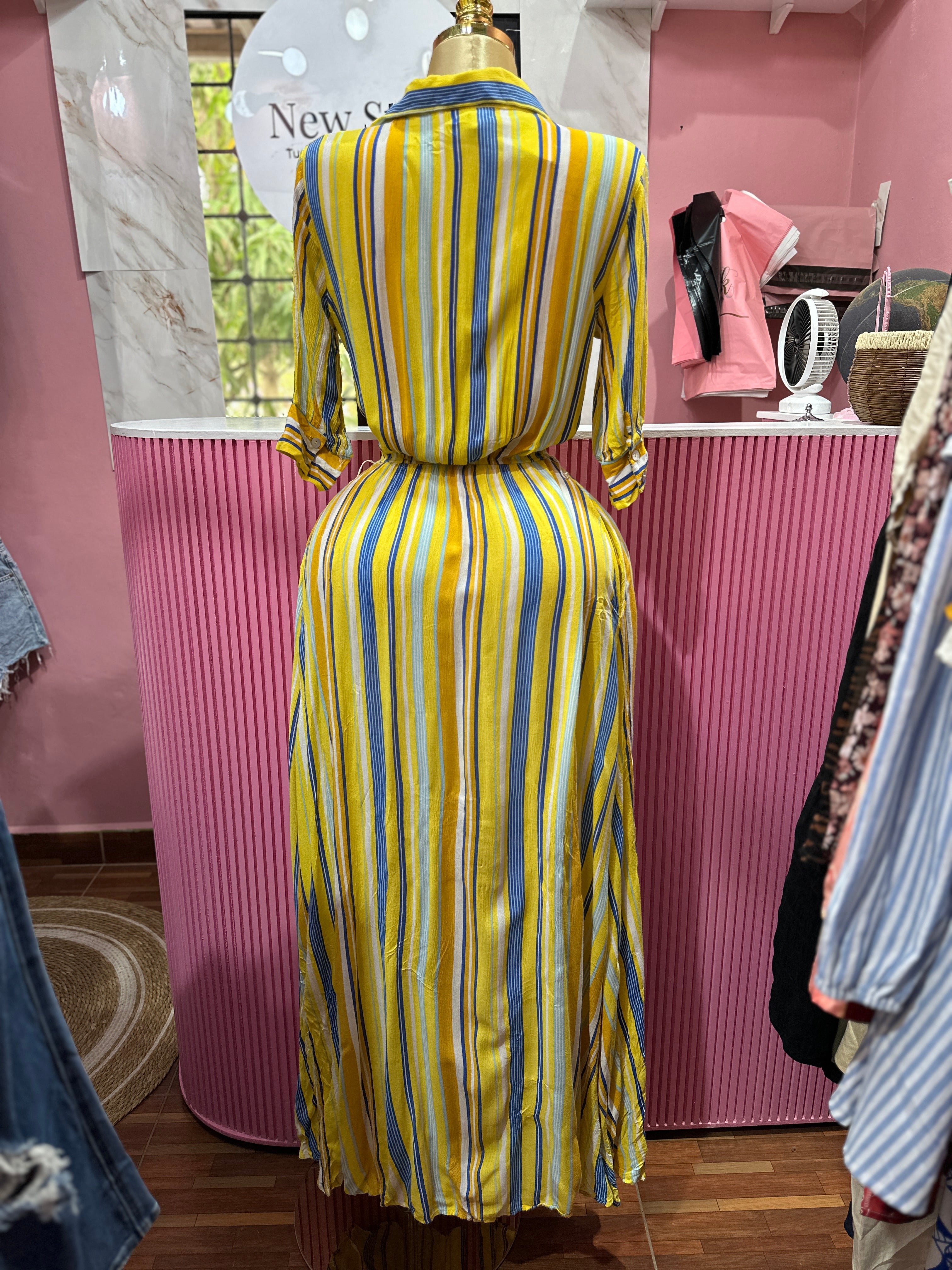 Vestido largo estilo camisero cuello en V manga larga con rayas verticales