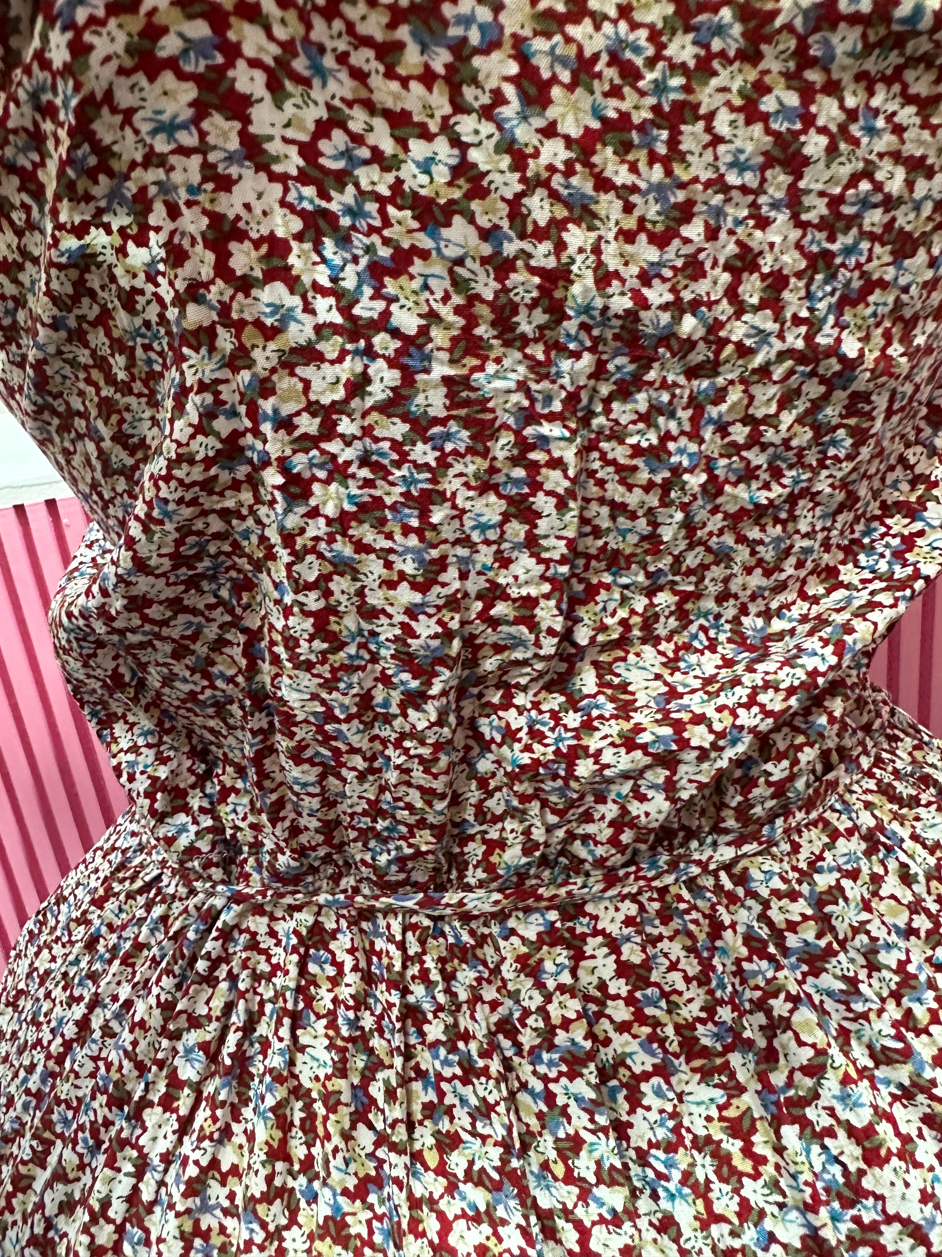 Jumper largo de tirantes con estampado floral