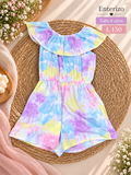 Enterizo corto para niña con un colorido estampado y un lindo volante en el escote