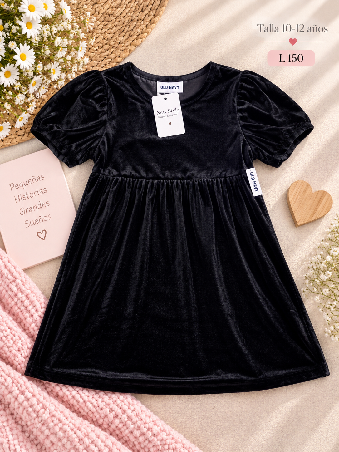 Vestido de terciopelo negro de manga corta para niña