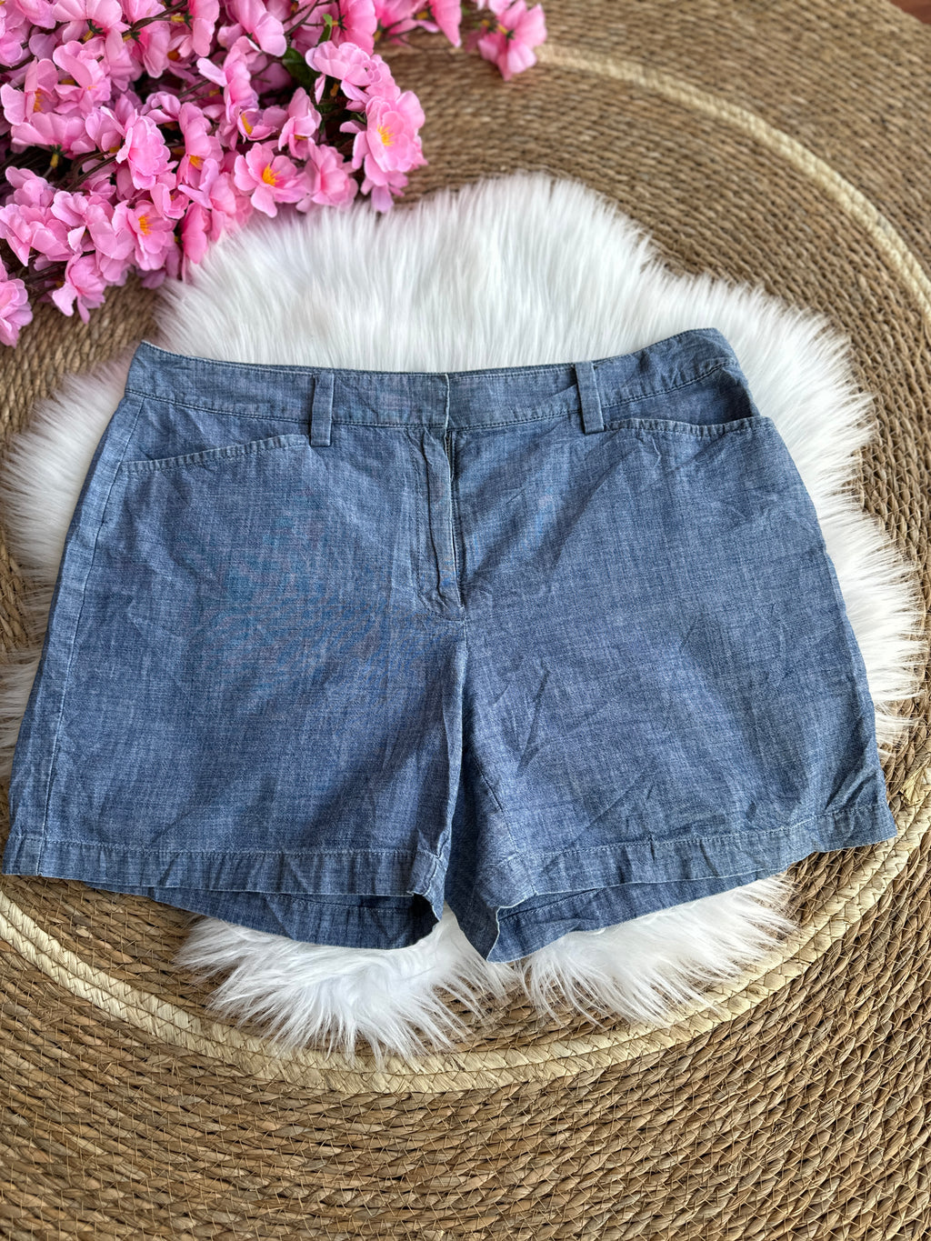 Short Clásico con Bolsillos Laterales