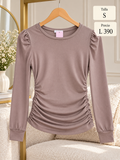 Blusa manga larga tono malva con delicado fruncido a los lados