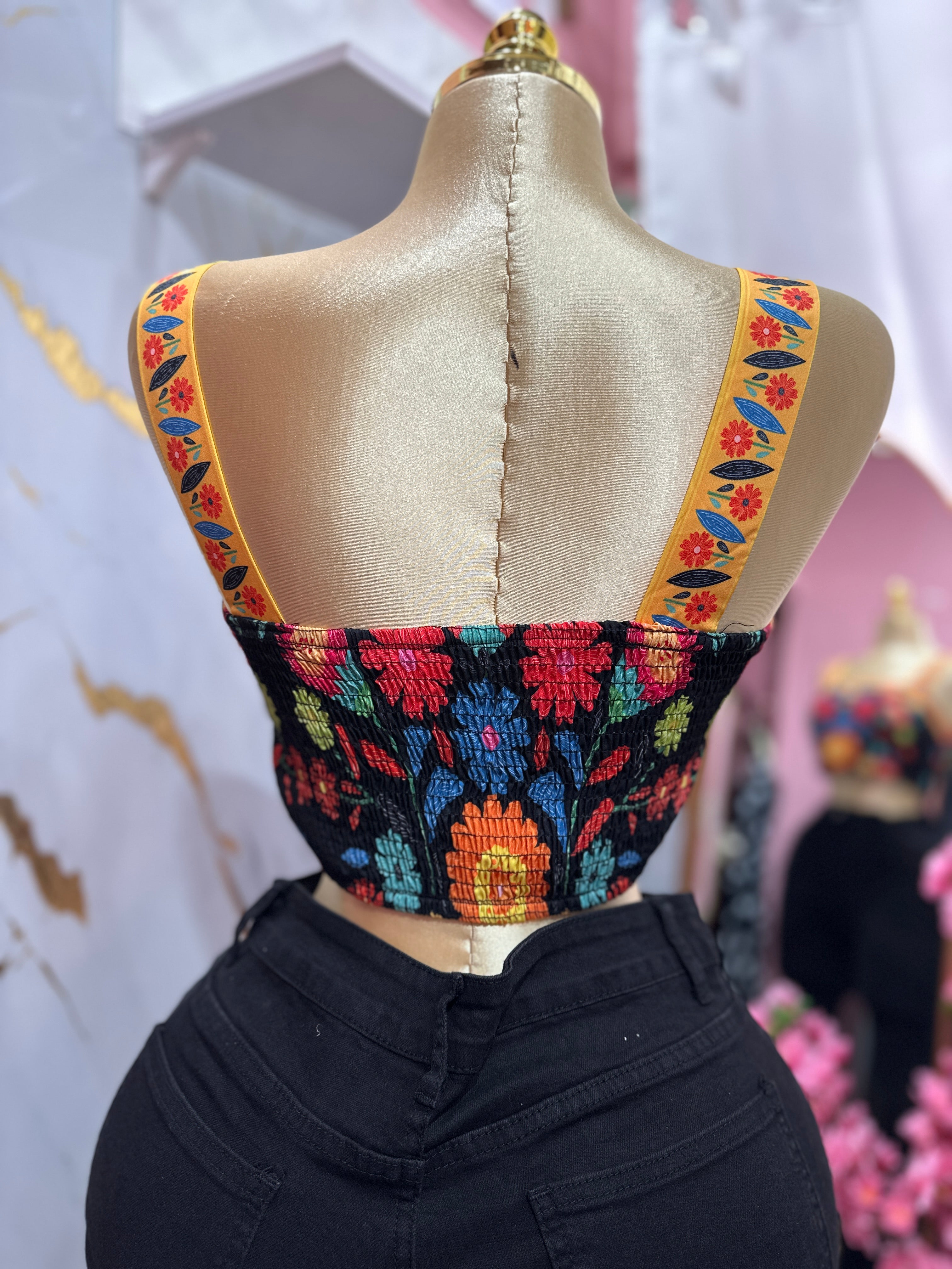 Top con hermoso estampado floral