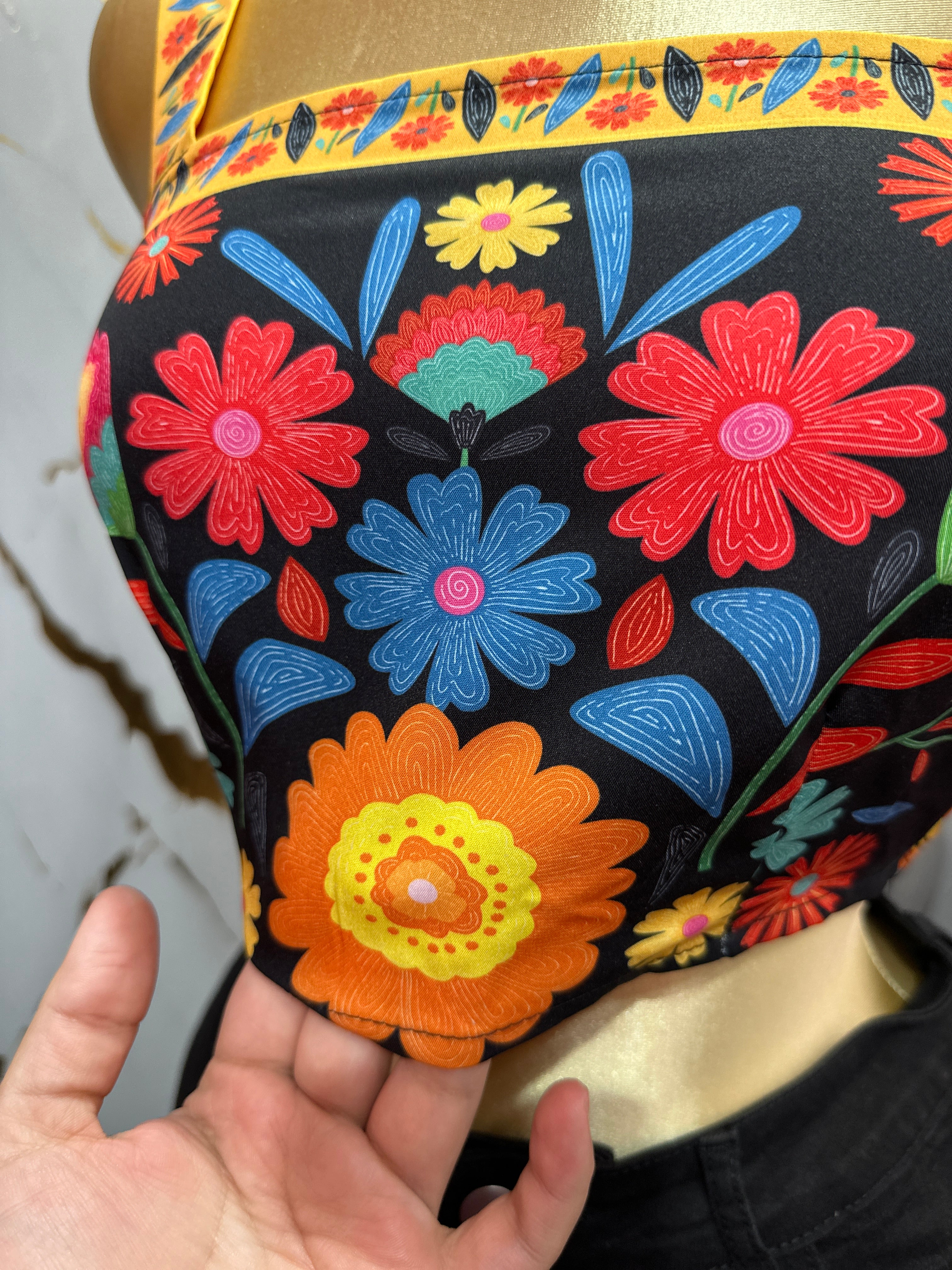 Top con hermoso estampado floral