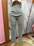 Pantaloneta de embarazada con elástico ajustable en la cintura