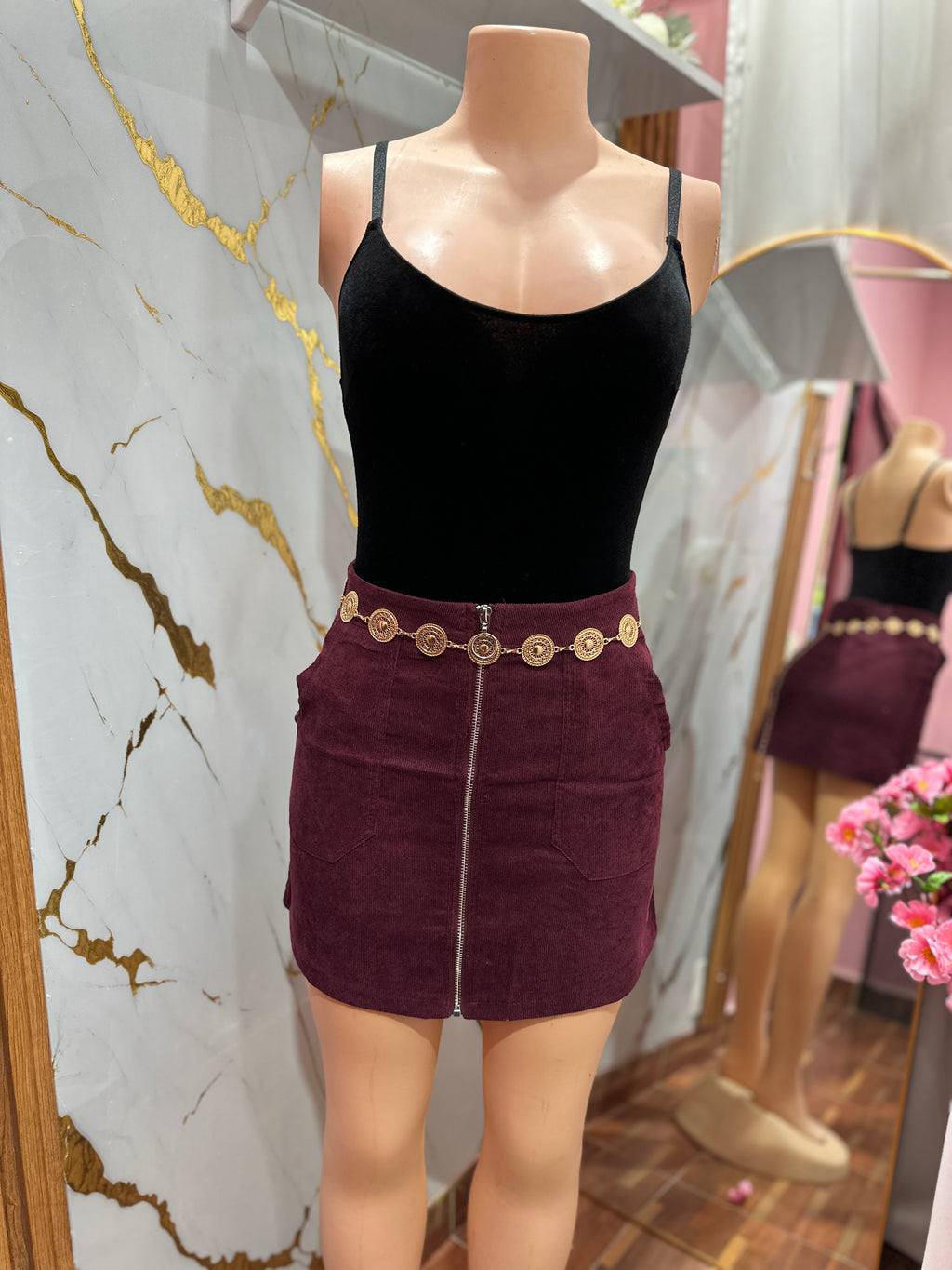 Mini falda con cremallera frontal