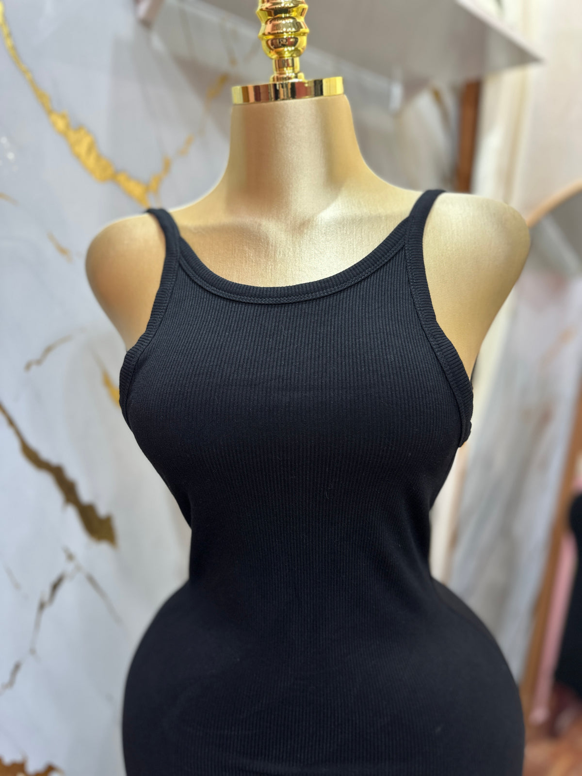 Vestido largo POPULAR 21 color negro con escote en la espalda