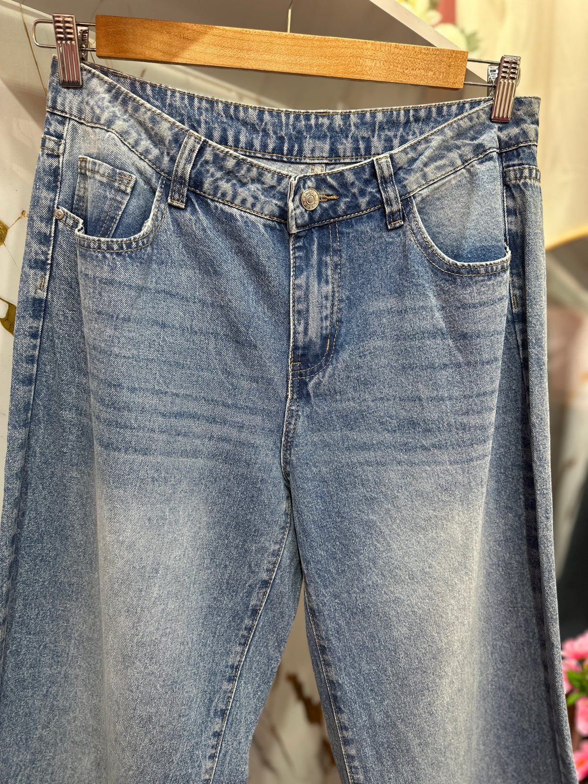 Pantalón SHEIN de mezclilla de corte relajado de tiro alto
