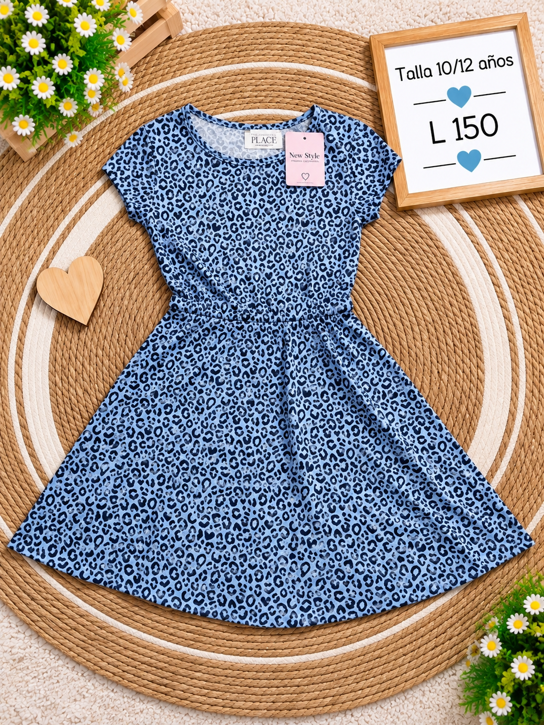 Vestido azul para niña con estampado tipo animal print