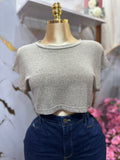 Crop top FASHION NOVA de manga corta con cuello redondo