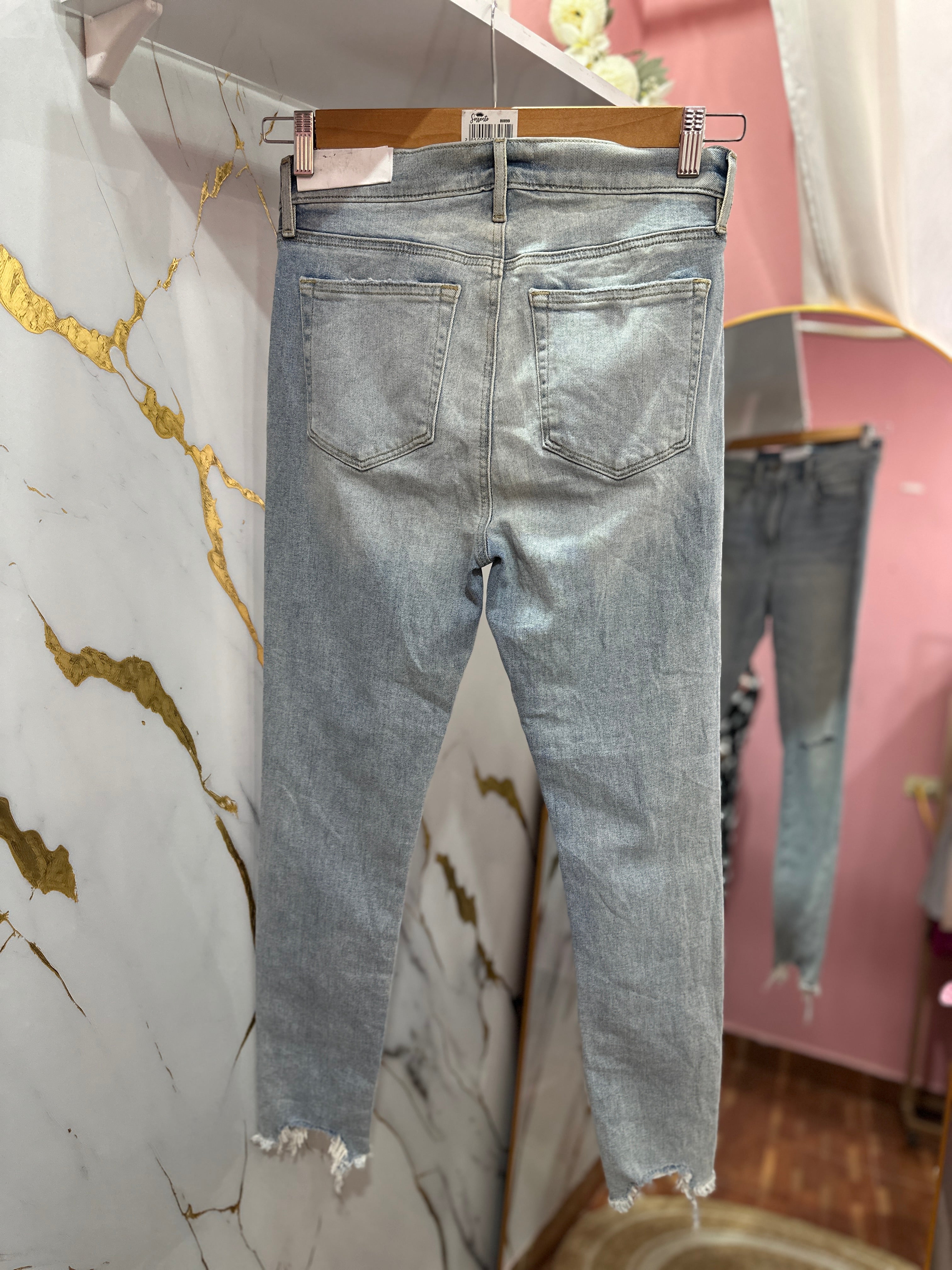 Skinny Jean de tiro alto