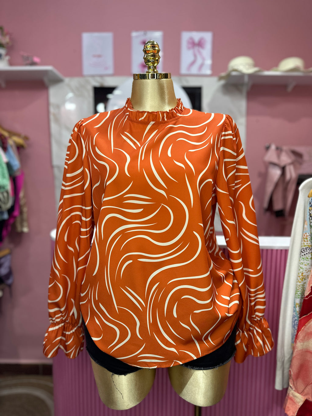 Blusa con mangas largas de estilo formal - HoldMoney