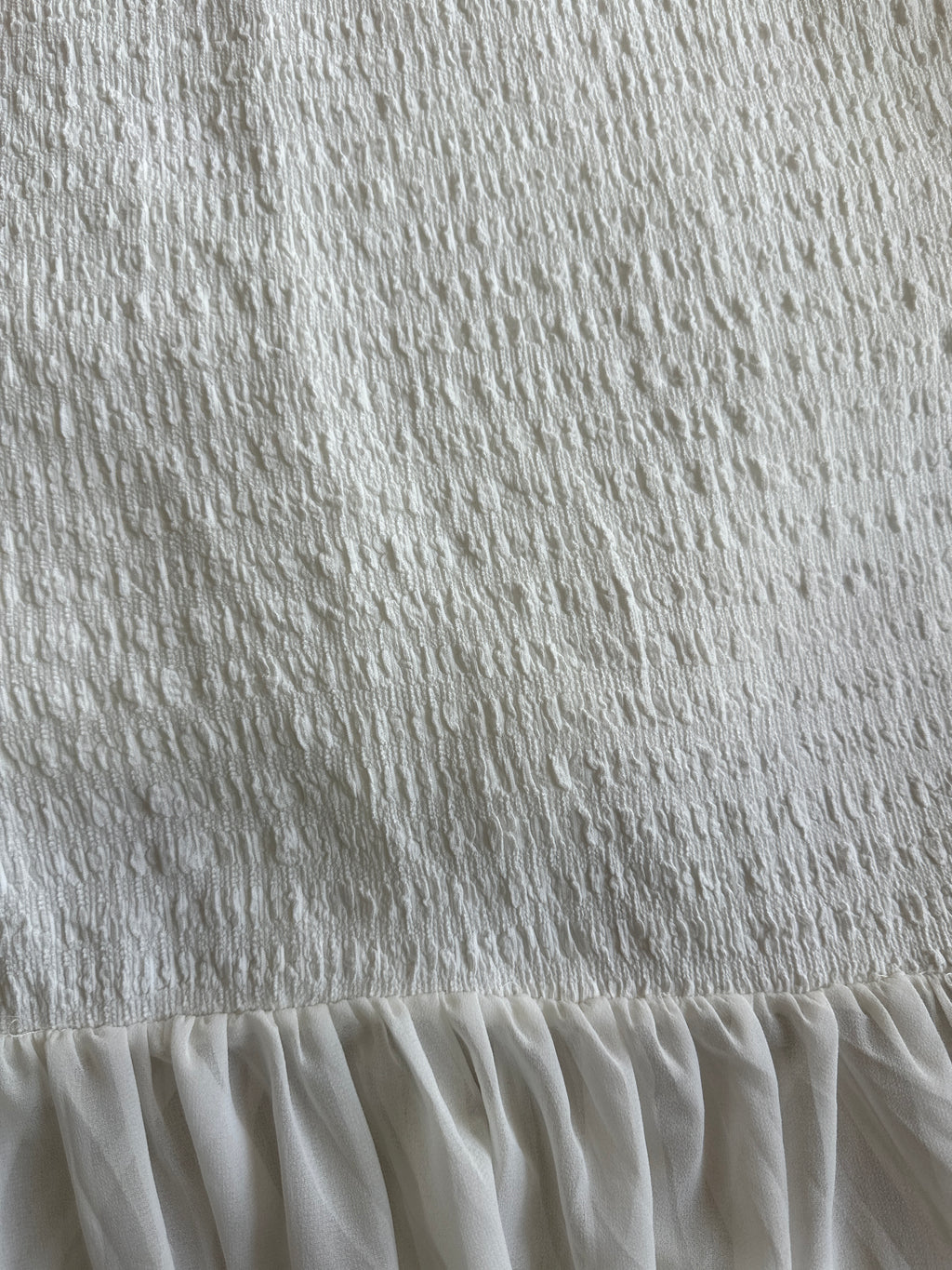 Falda Corrugada Blanca