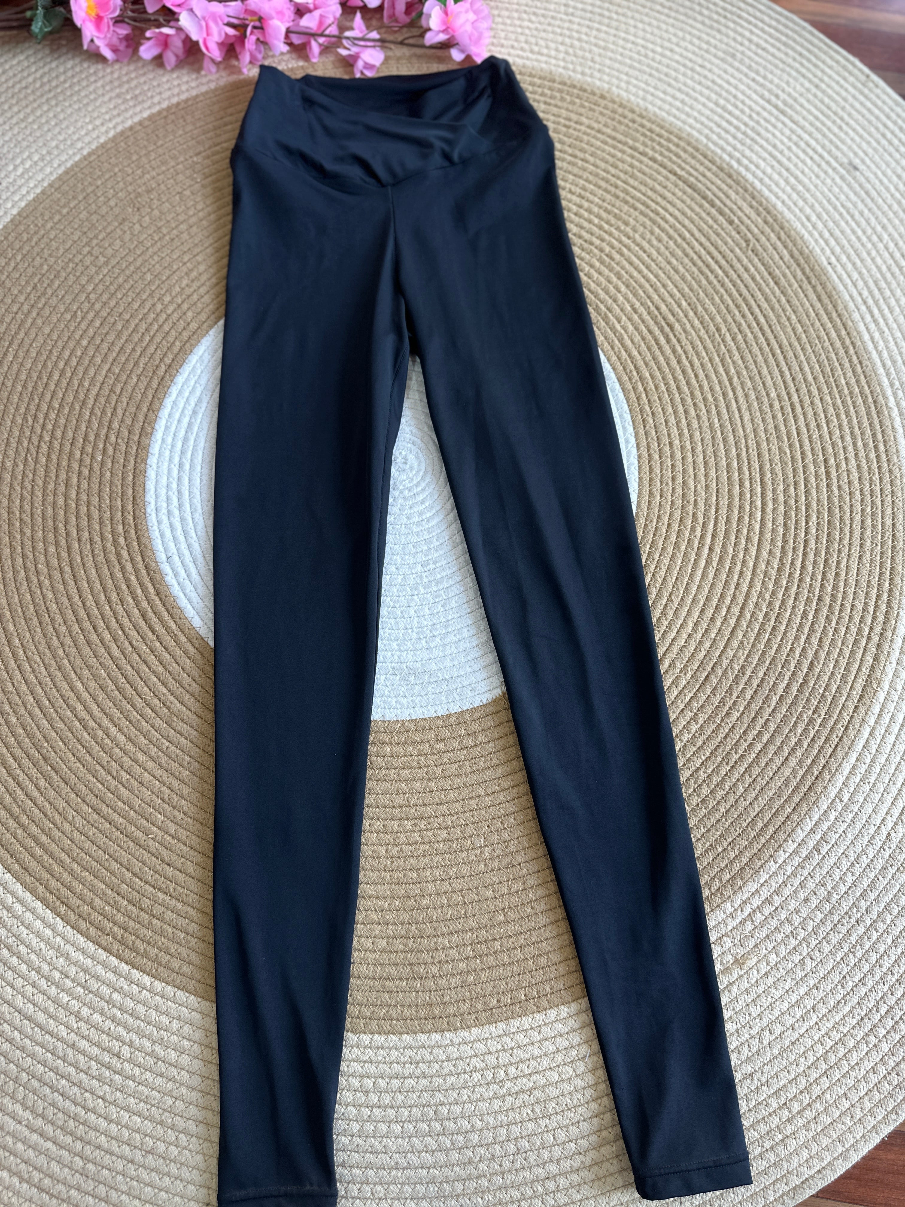 Leggings de Cintura Alta Cruzada
