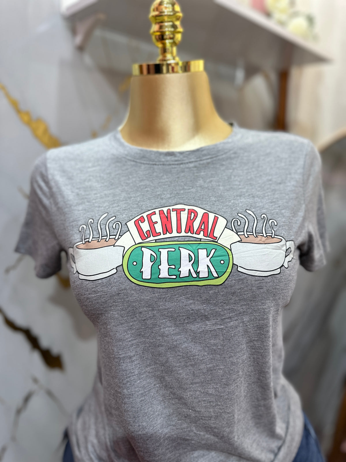 Camisa básica color gris de mangas cortas
