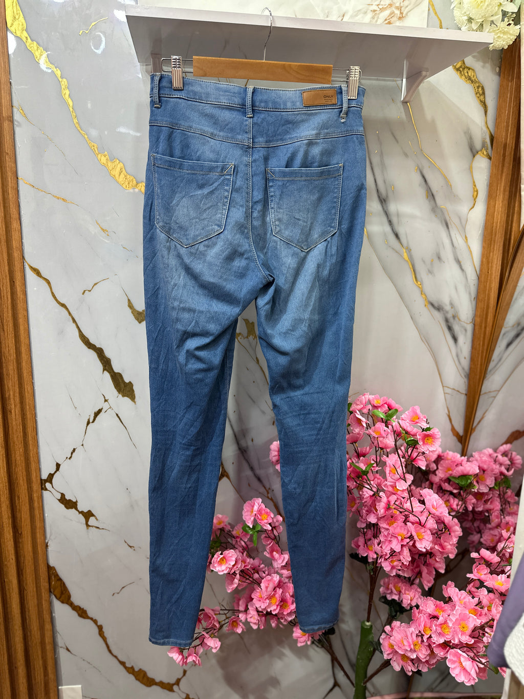 Skinny Jean de tiro alto ONLY