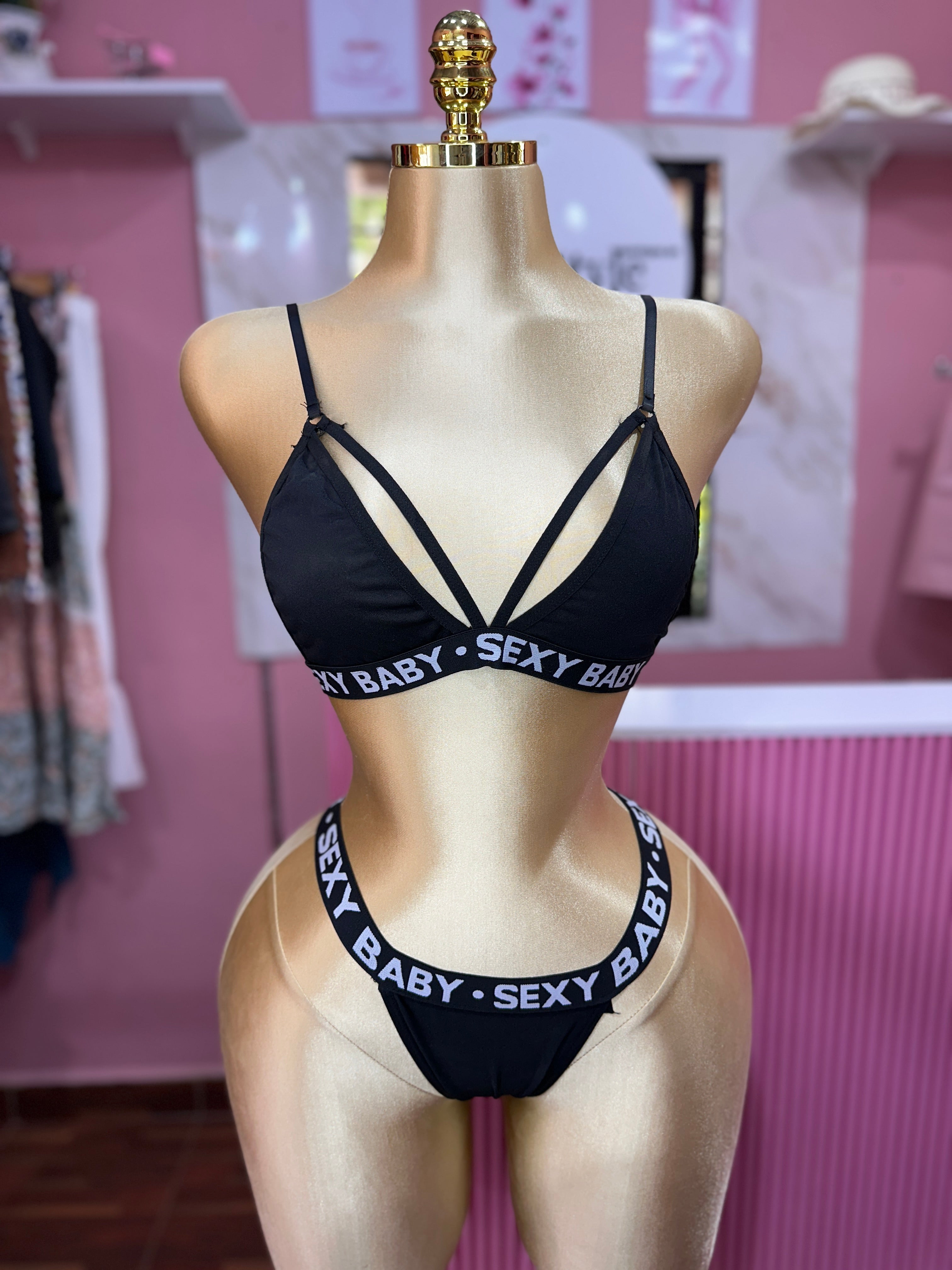 Conjunto “sexy baby” Color negro