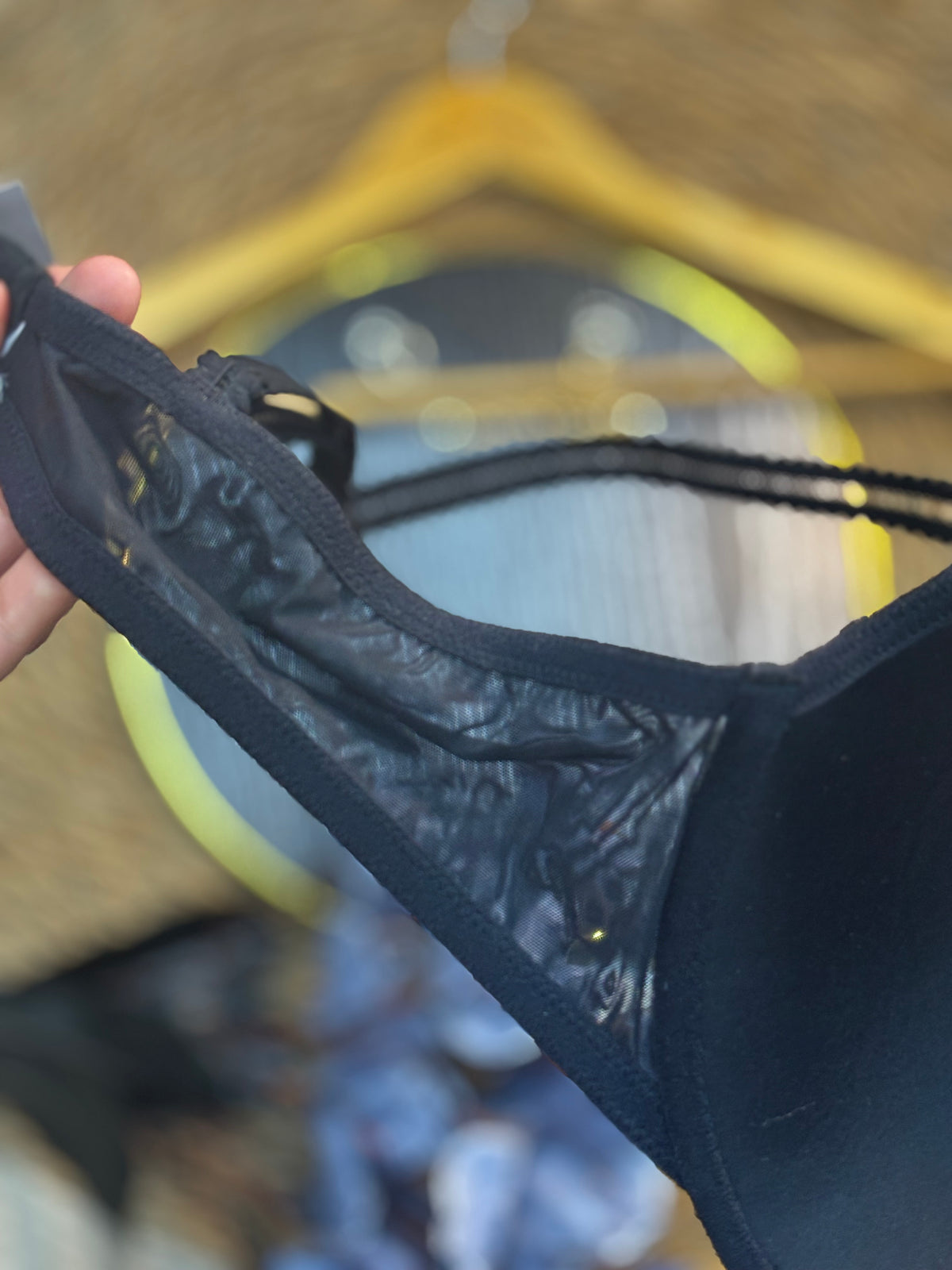 🖤 Brasier Negro de Encaje VSecret