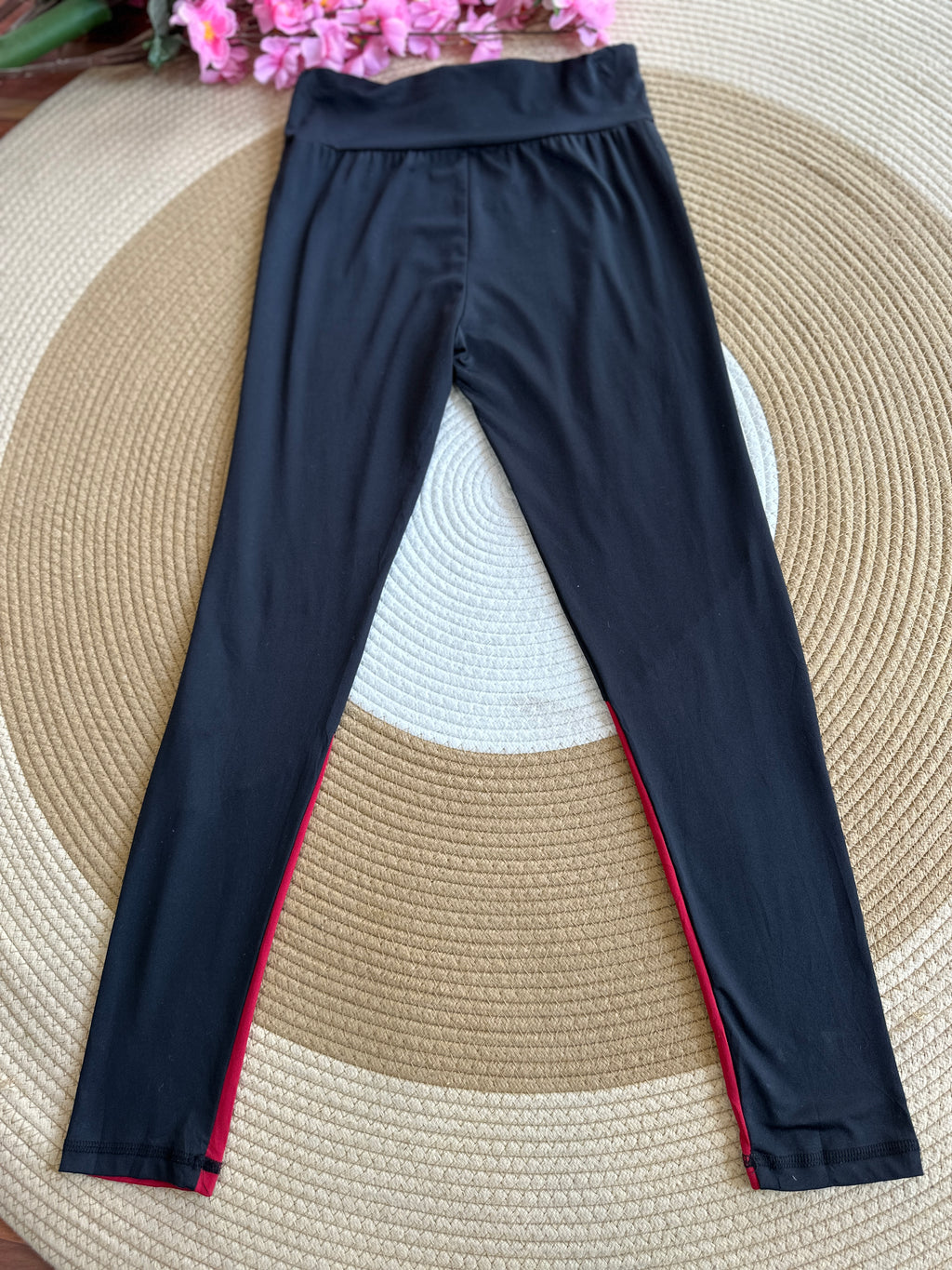 Leggings Deportivo “Don’t Stop”- Negro y Rojo