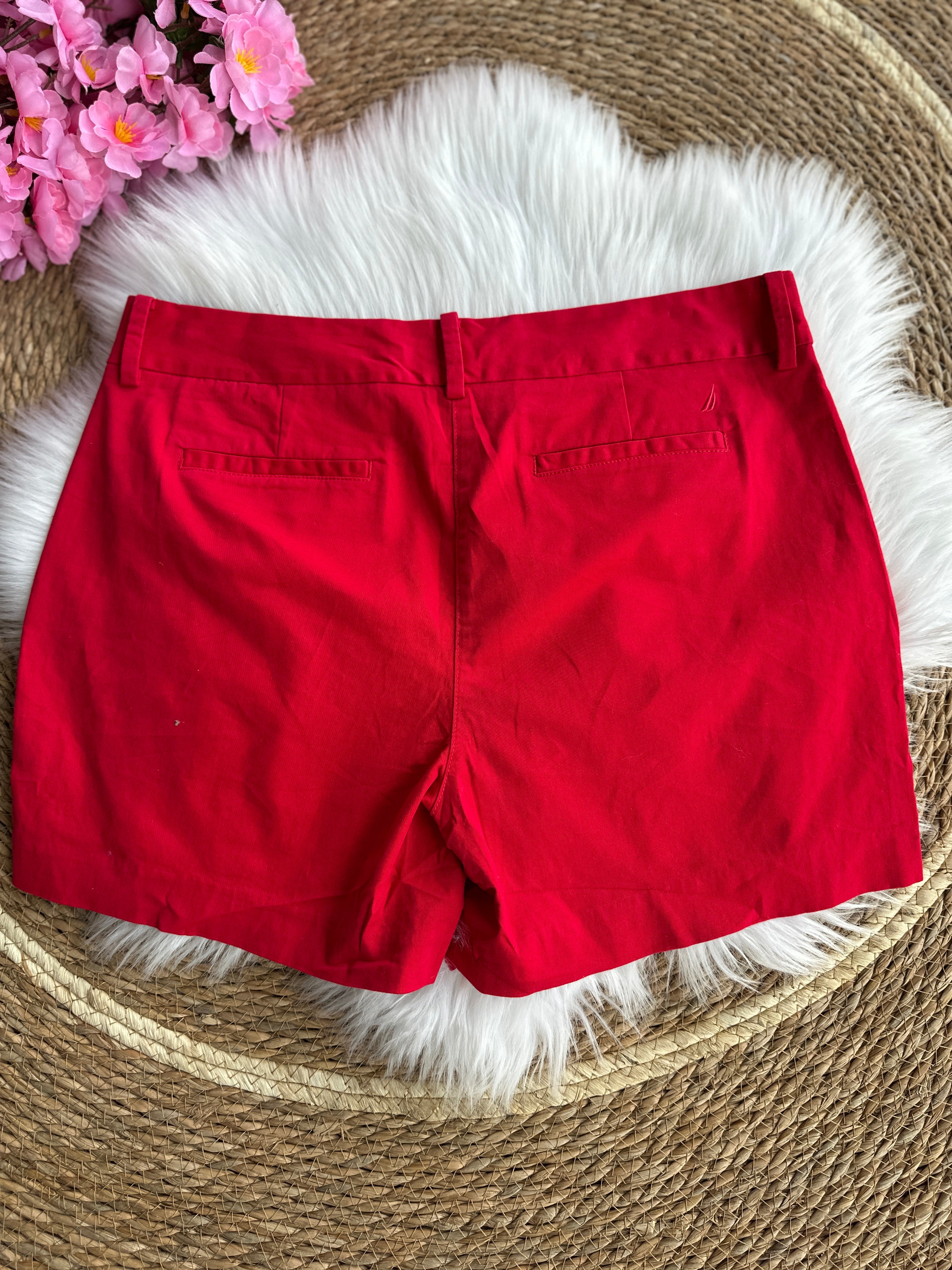Short Clásico Rojo Vibrante