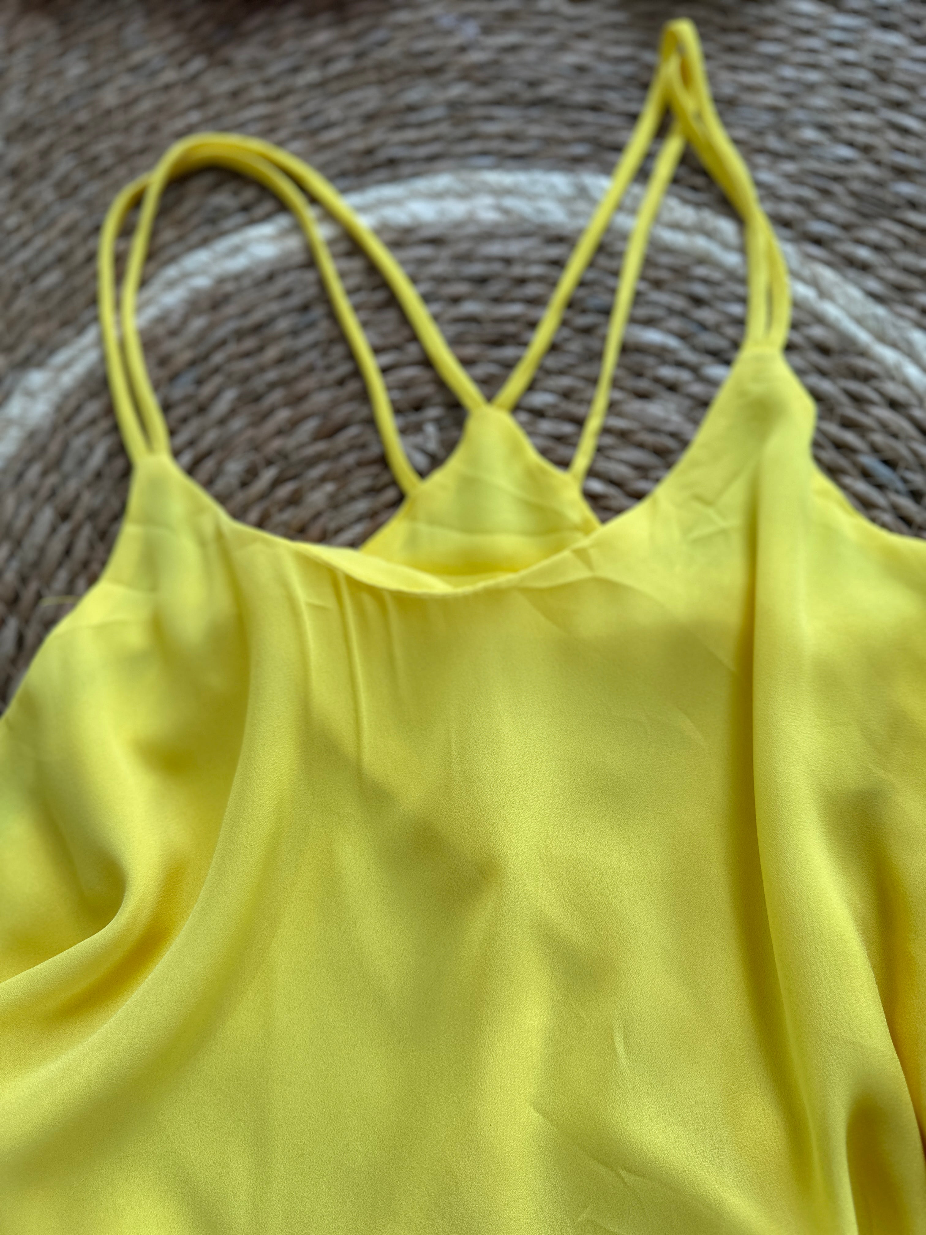 Blusa de tirantes amarilla