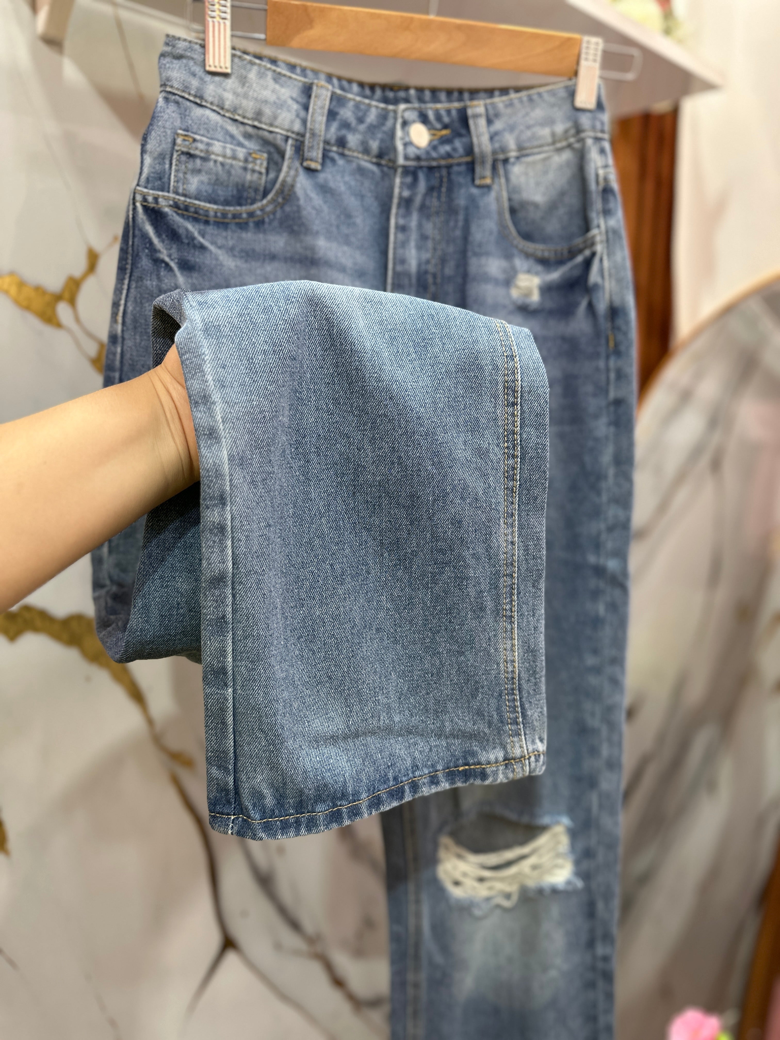 Mom Jean