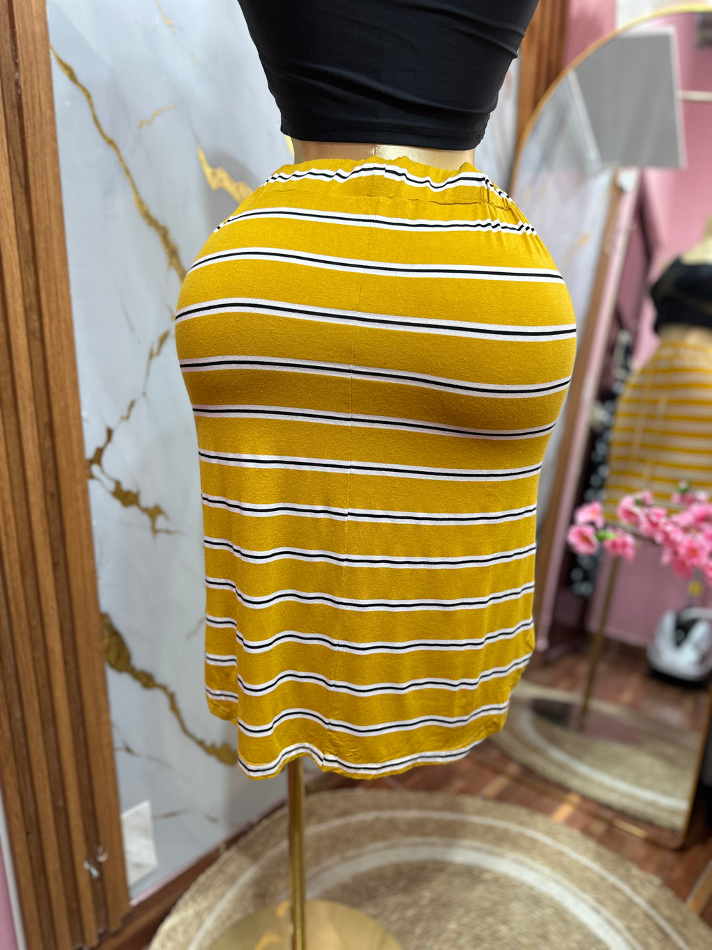 Falda Midi De Rayas Mostaza