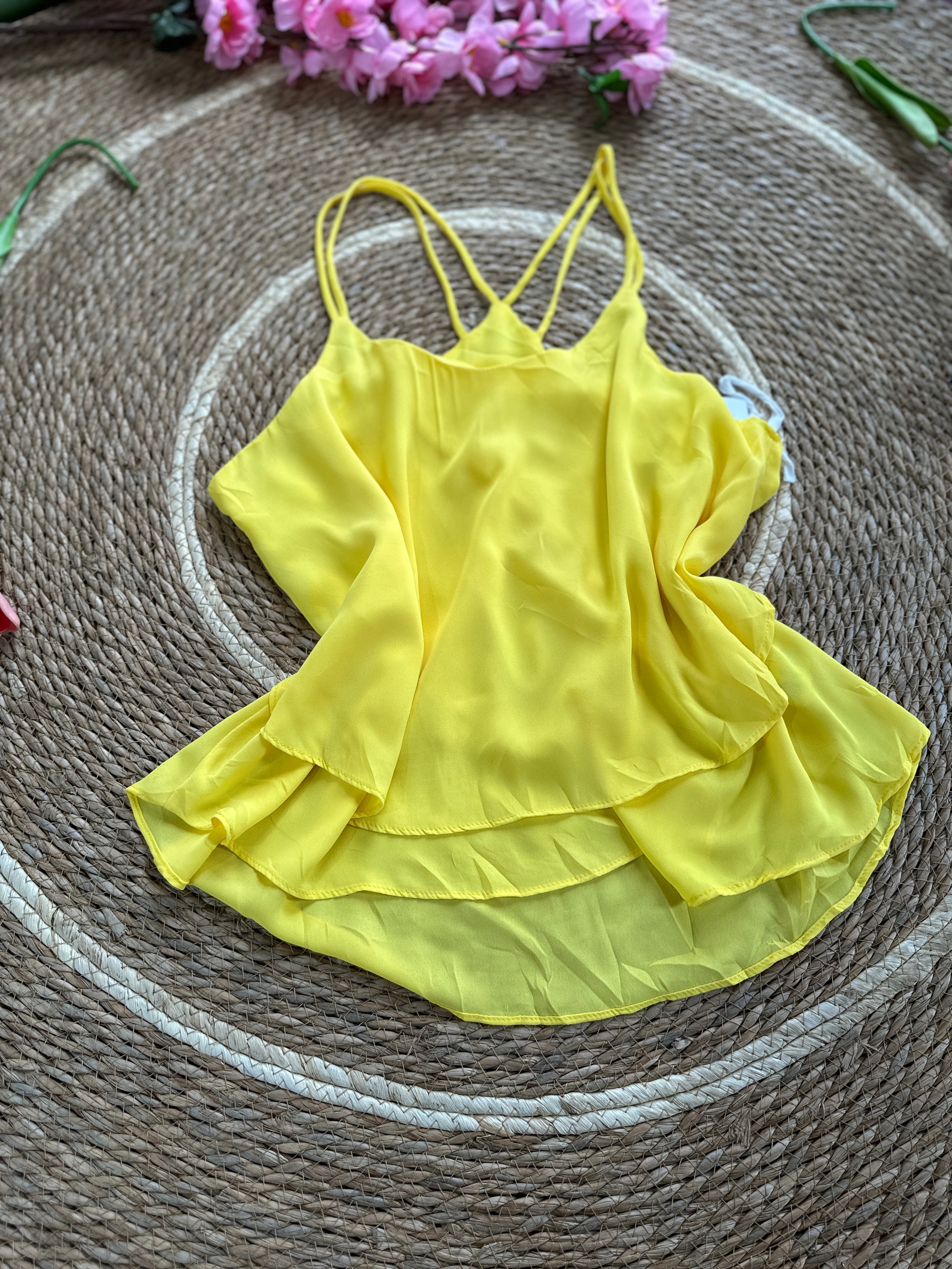 Blusa de tirantes amarilla