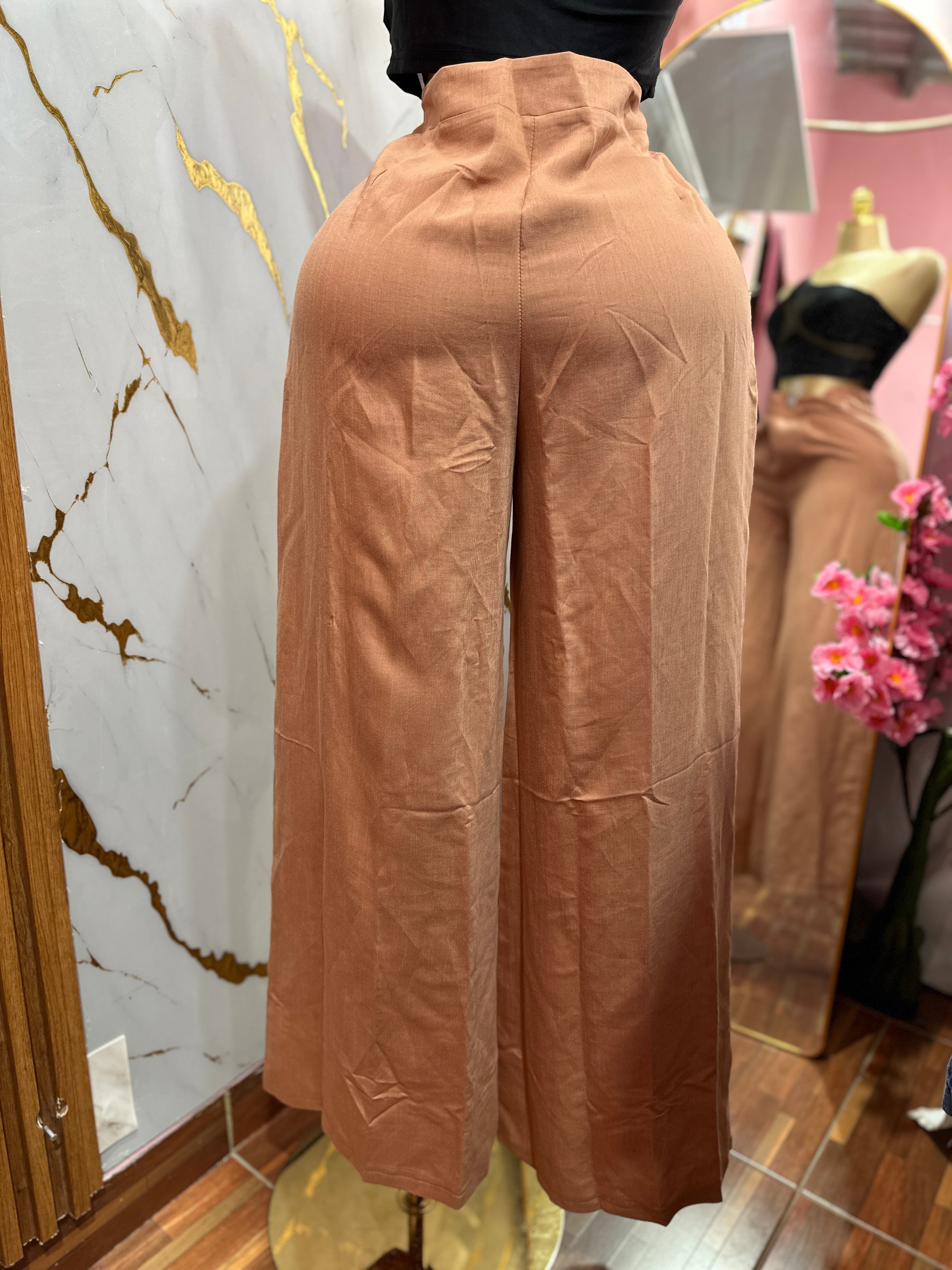 Pantaloneta elegante tela estilo manta