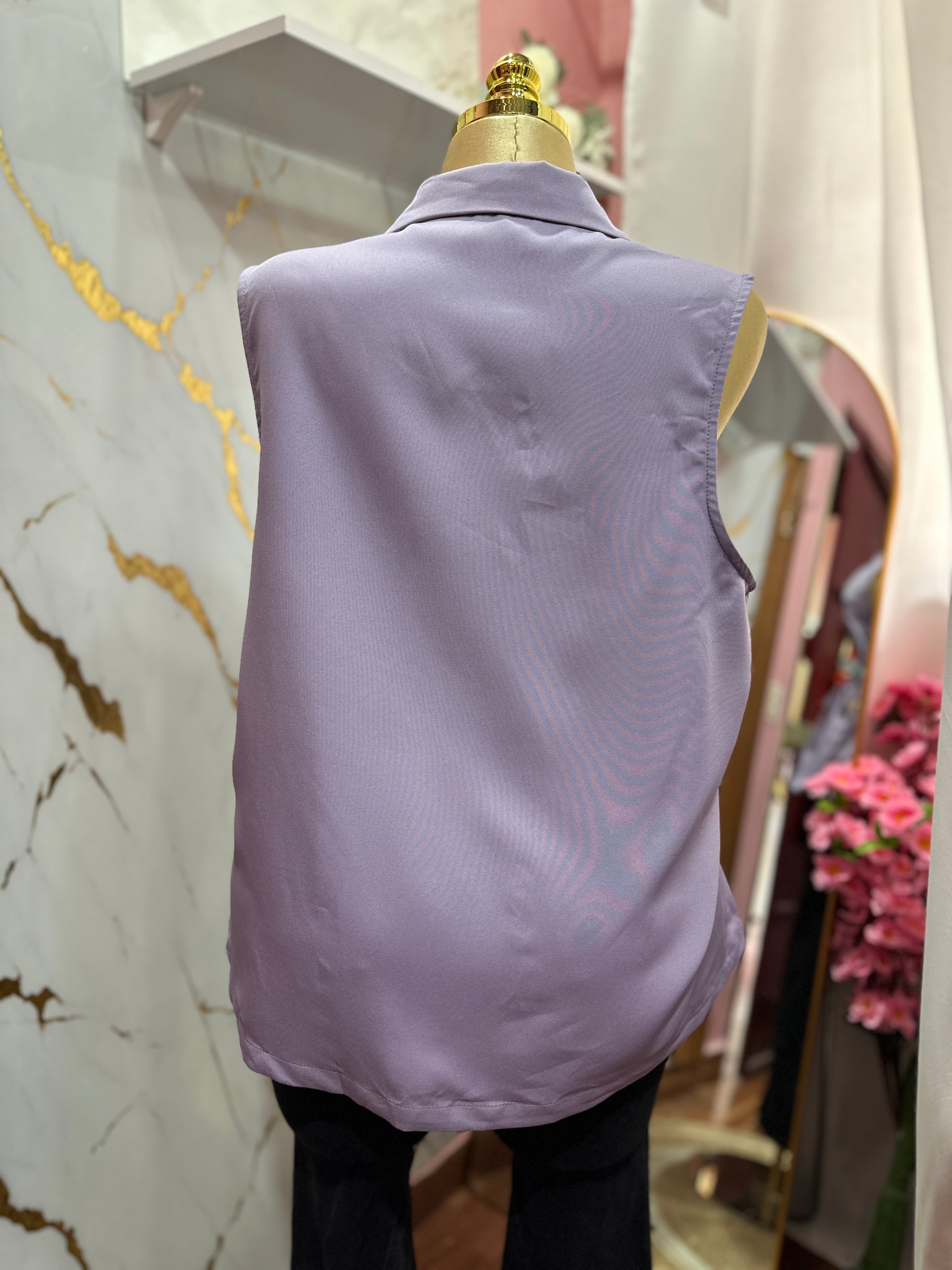 Blazer fino color morado lila talla plus sin mangas