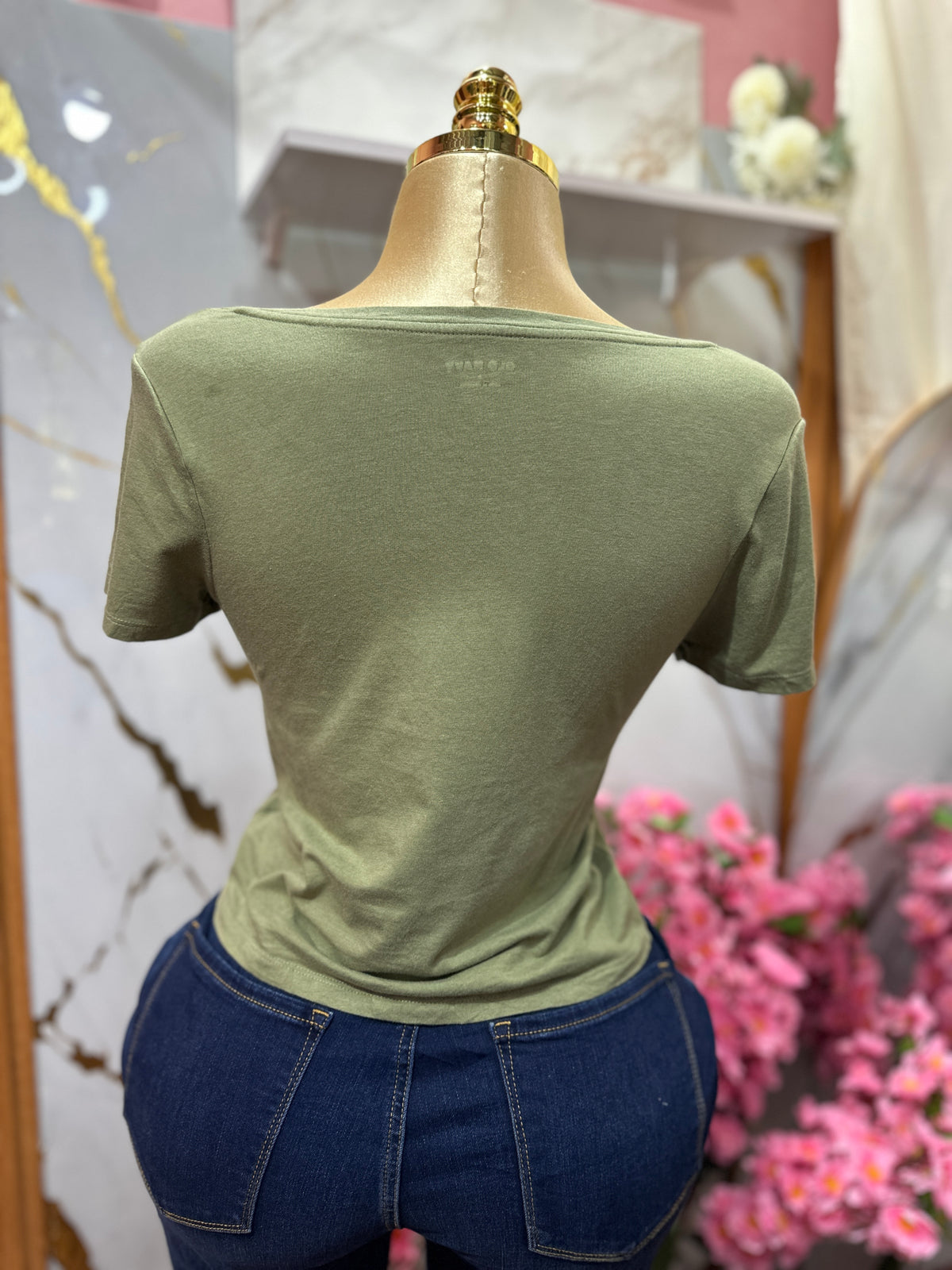 Camisa básica OLD NAVY de mangas cortas con cuello en V