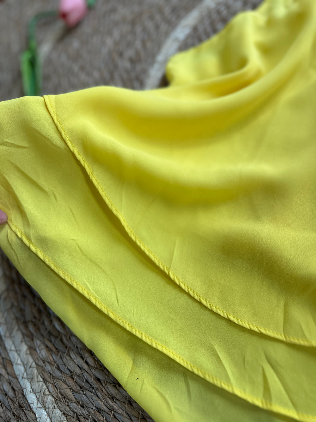 Blusa de tirantes amarilla