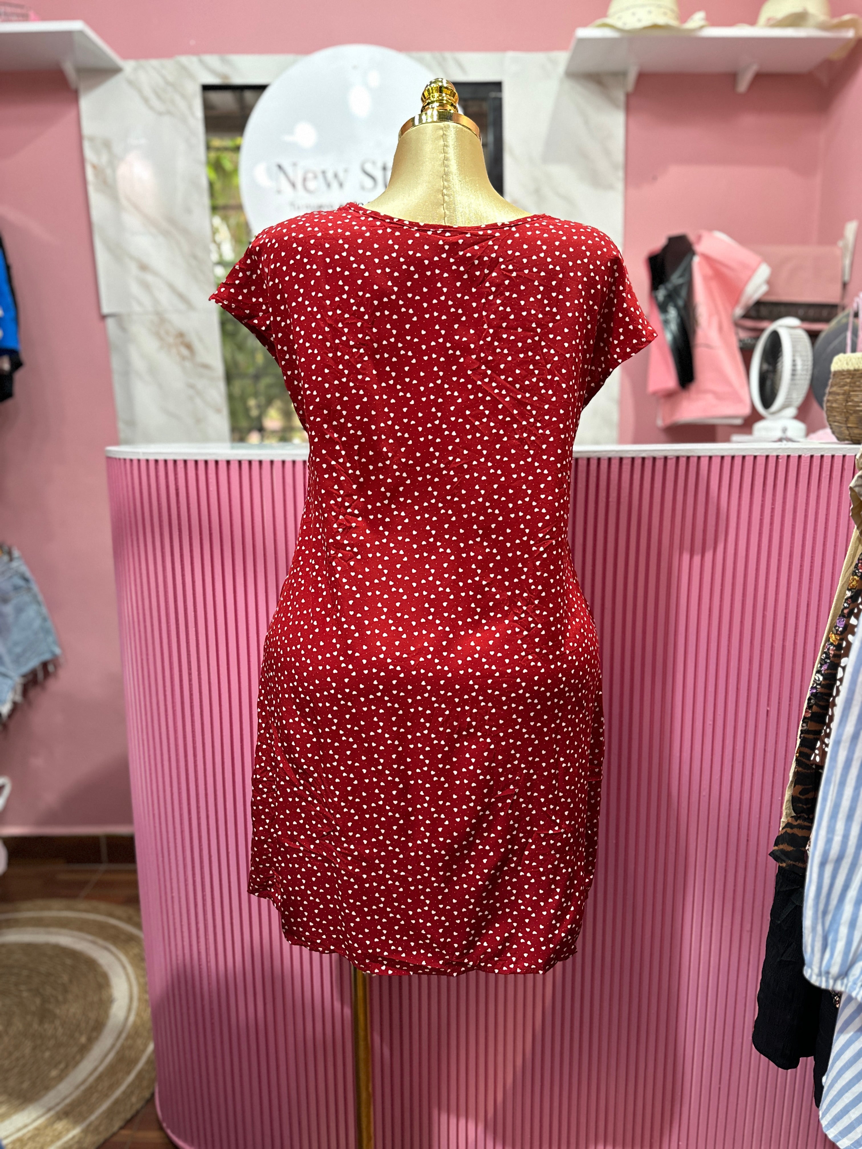 Vestido Casual Rojo Con Estampado de Corazones blancos