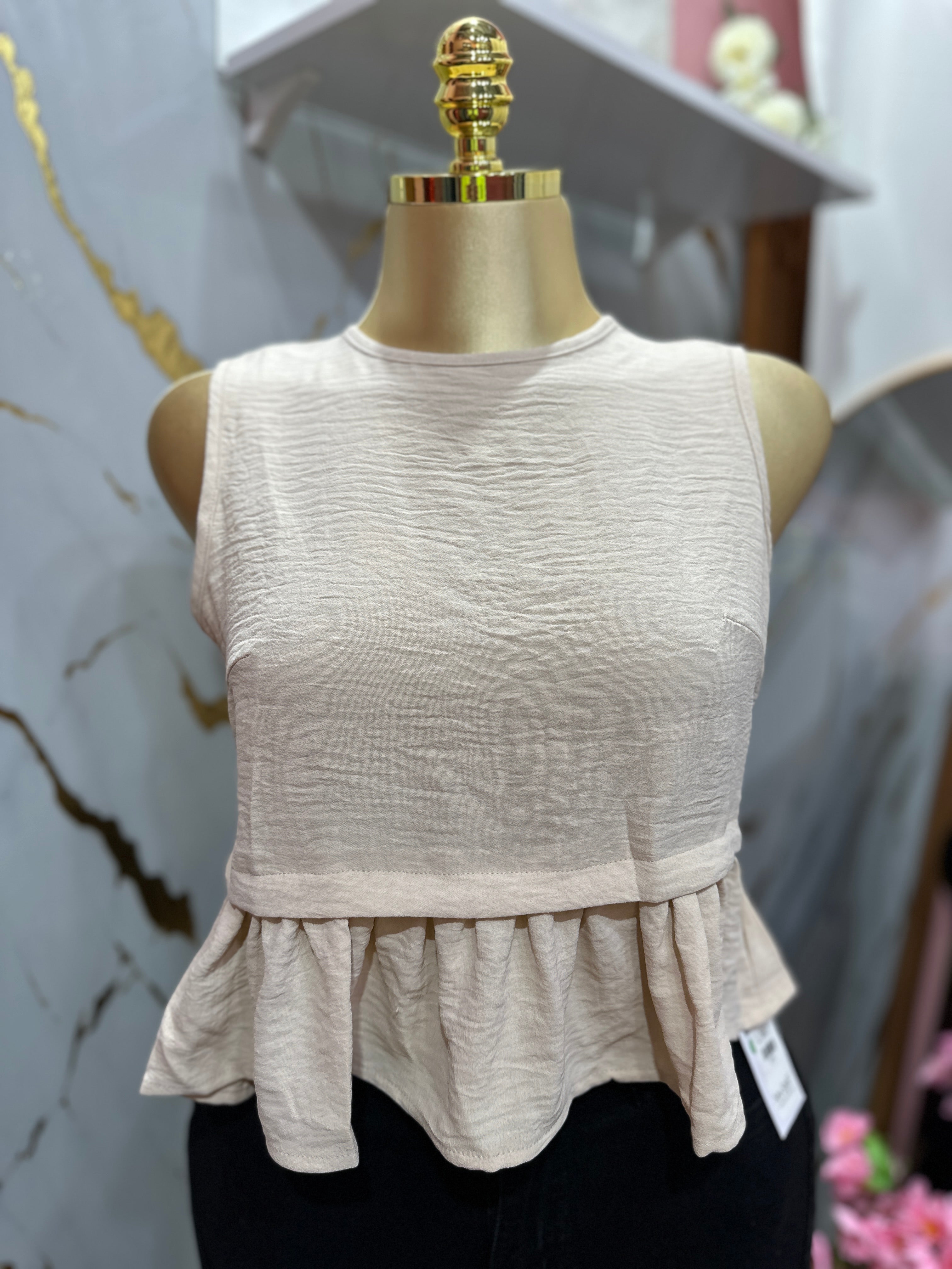 Blusa estilo top (formal) sin mangas