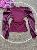 Blusa de Canale con Mangas Satinadas Abullonadas