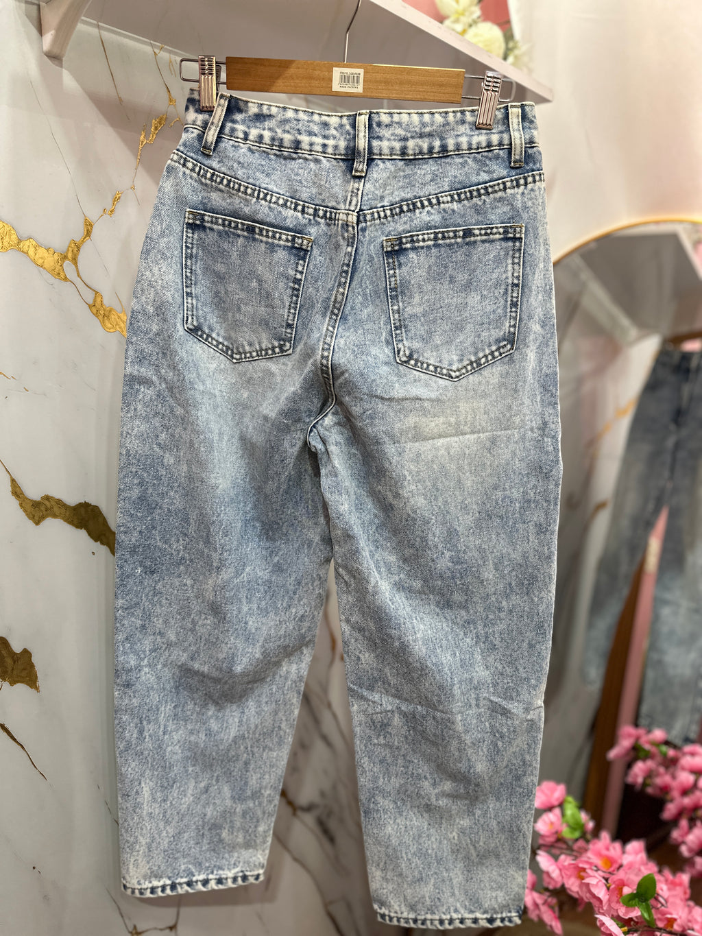 Mom Jean
