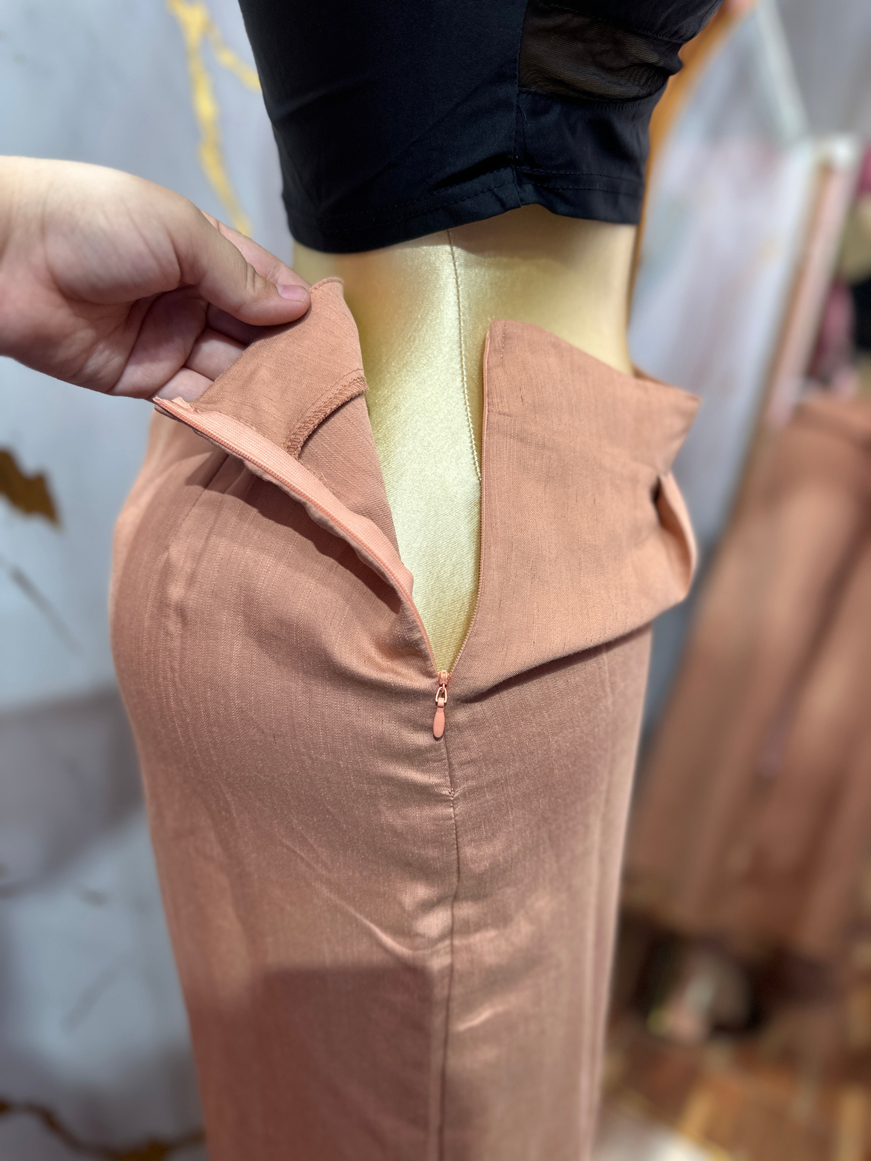 Pantaloneta elegante tela estilo manta