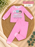 Conjunto para niña de pijama rosa con estampado de donas